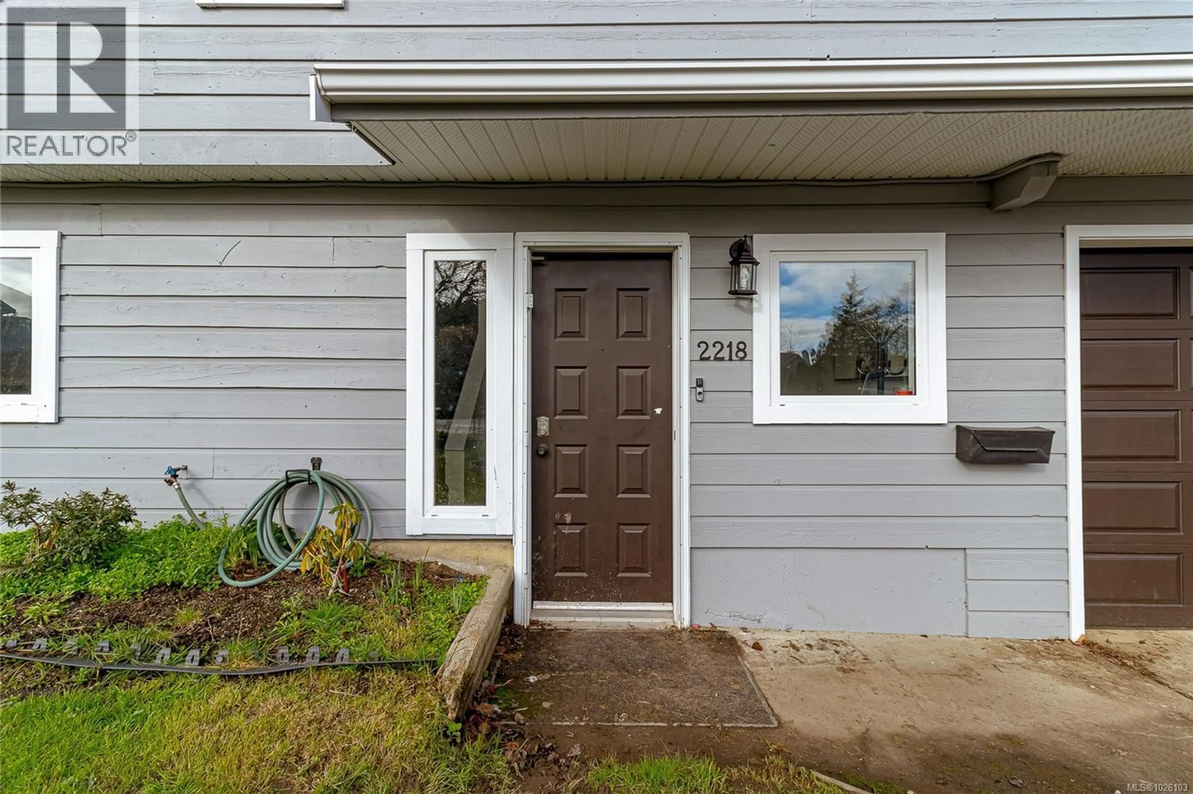 Unknown for 2218 MAGNOLIA PLACE, Sidney British Columbia V8L4C9