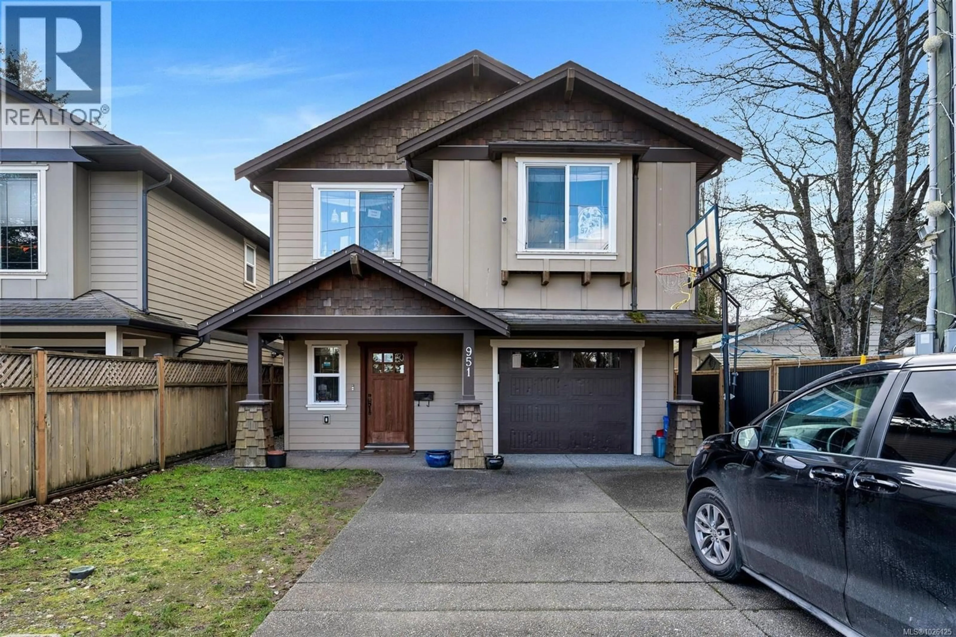 Home with brick exterior material, street for 951 BRAY AVENUE, Langford British Columbia V9B2S9