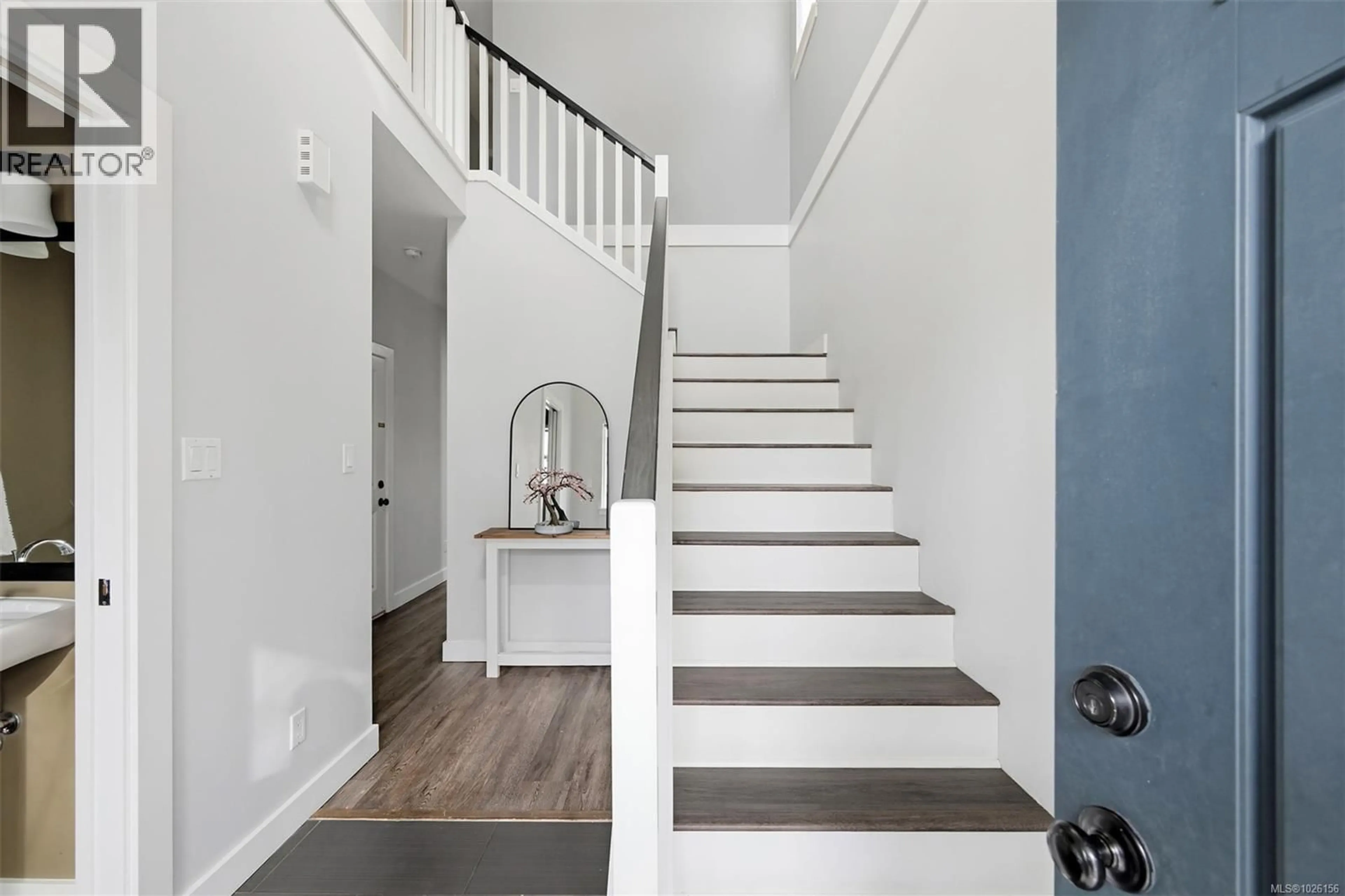 Stairs for 1184 PARKDALE CREEK GARDENS, Langford British Columbia V9B4G9