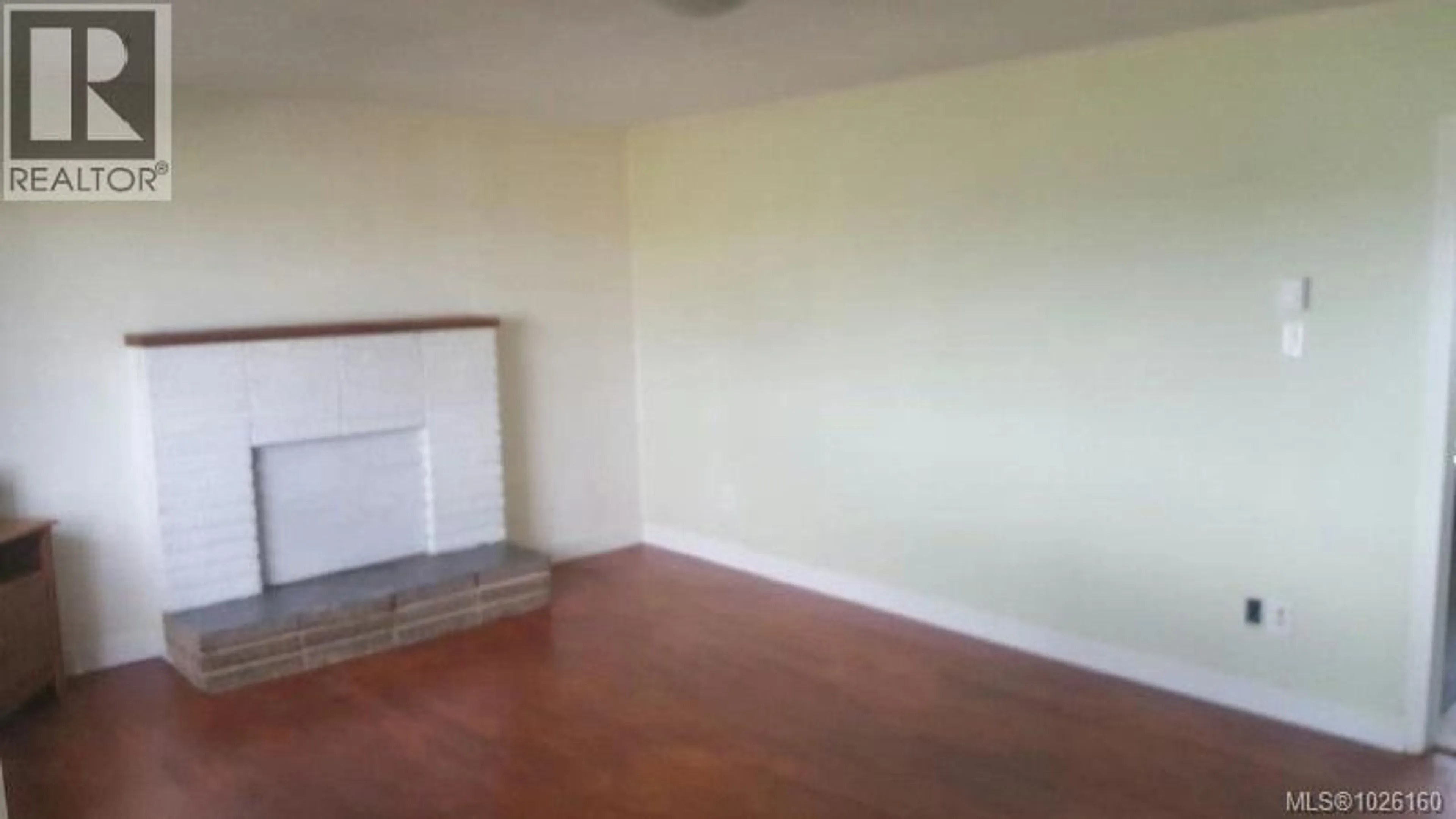 A pic of a room for 308 HAREWOOD ROAD, Nanaimo British Columbia V9R2Z2