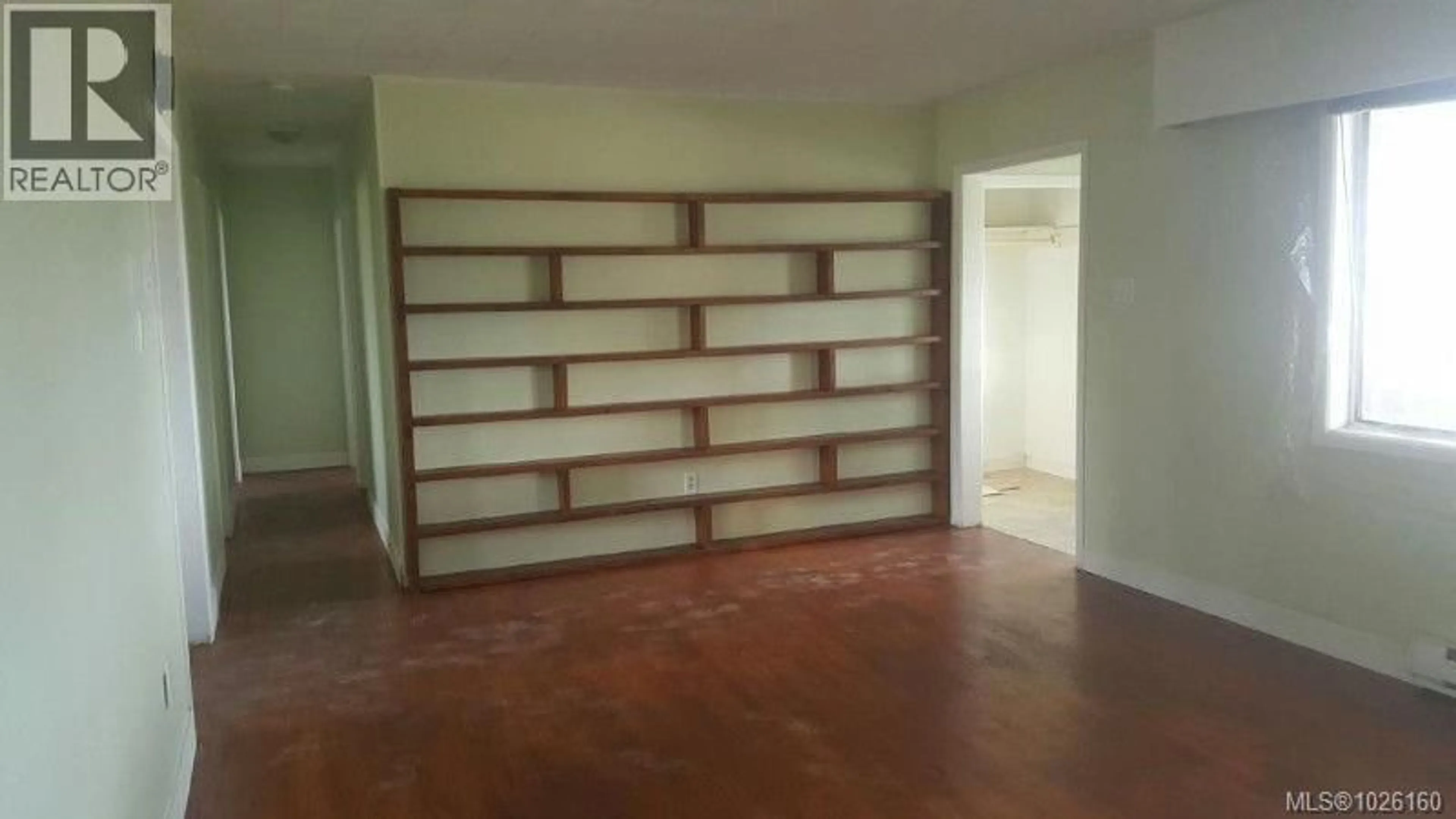 A pic of a room for 308 HAREWOOD ROAD, Nanaimo British Columbia V9R2Z2