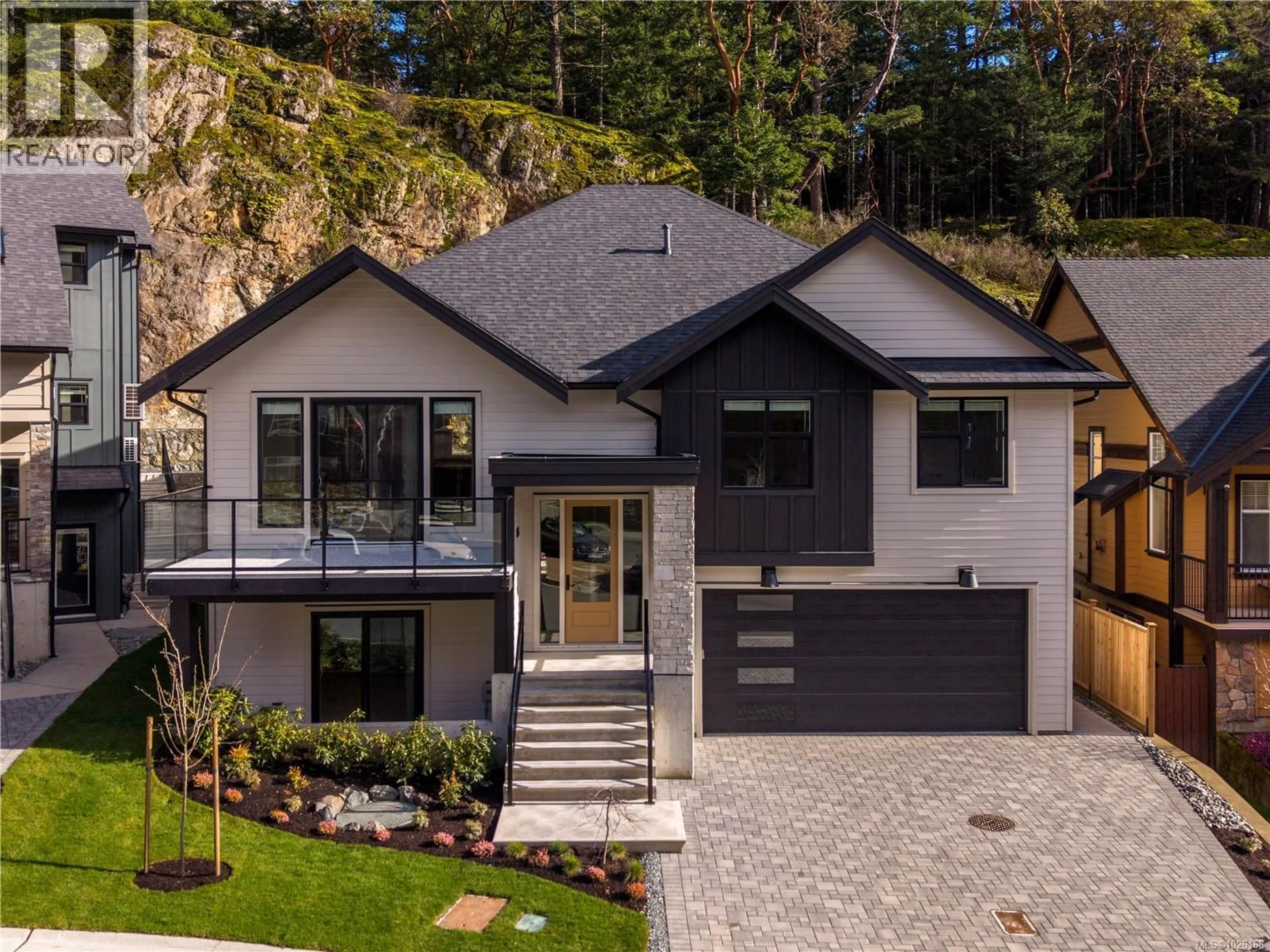 Home with brick exterior material, mountain view for 3425 HORIZON TERRACE, Langford British Columbia V9C4L5