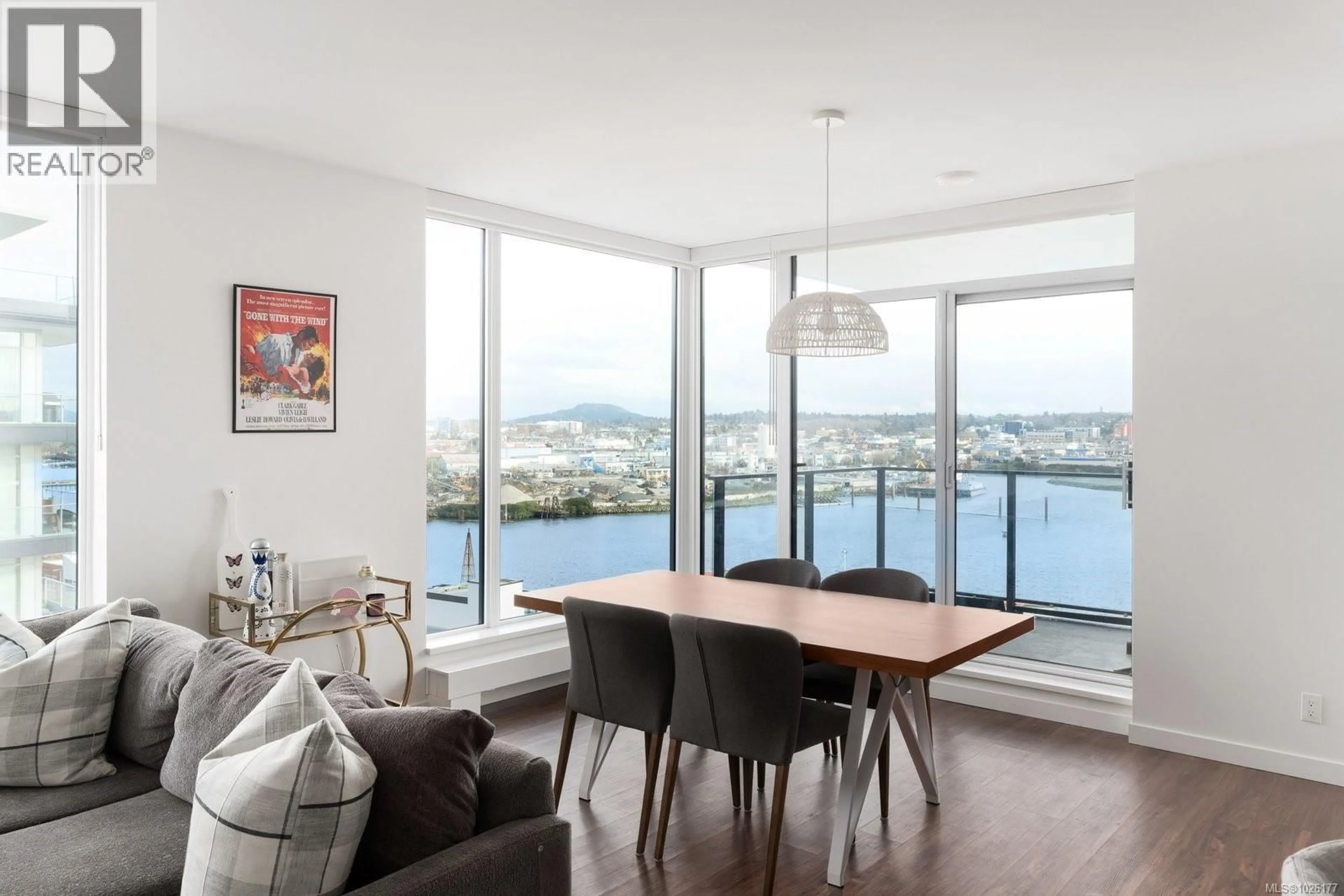 Dining room, wood/laminate floor for 801 - 369 TYEE ROAD, Victoria British Columbia V9A0B6