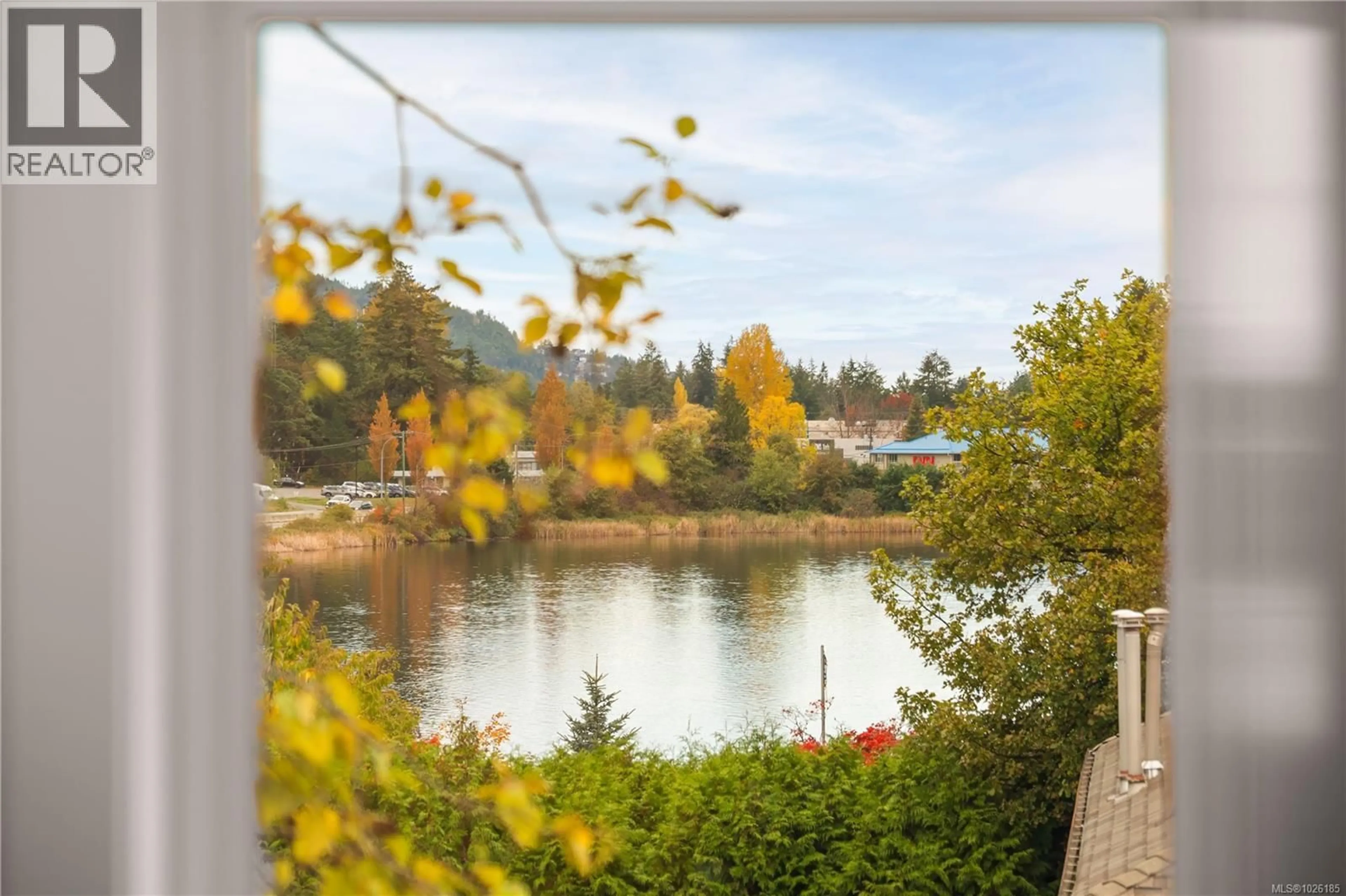 Patio, water/lake/river/ocean view for 4193 CORUNNA AVENUE, Nanaimo British Columbia V9T1Z3