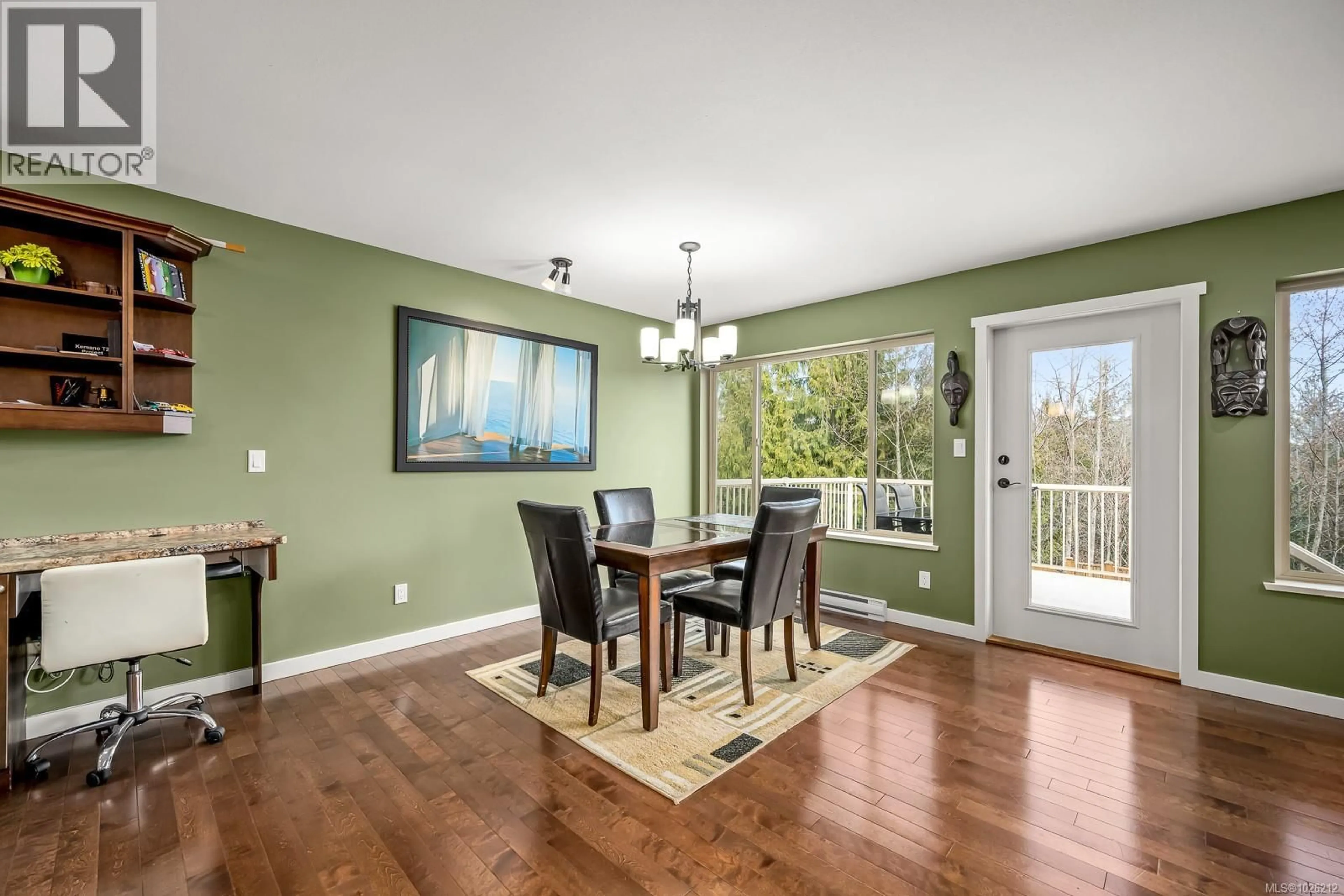 Dining room, wood/laminate floor for 2684 KENDAL AVENUE, Cumberland British Columbia V0R1S0