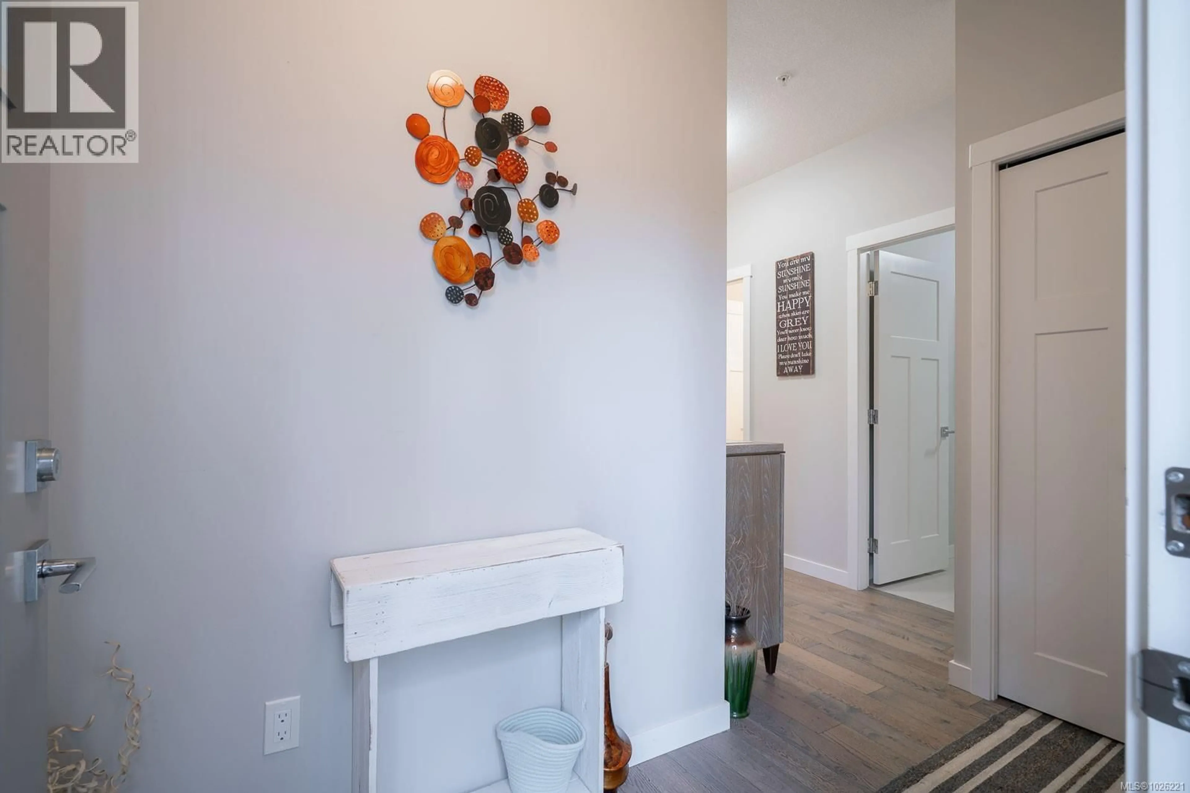 Indoor entryway for 4117 EMERALD WOODS PLACE, Nanaimo British Columbia V9T0K6