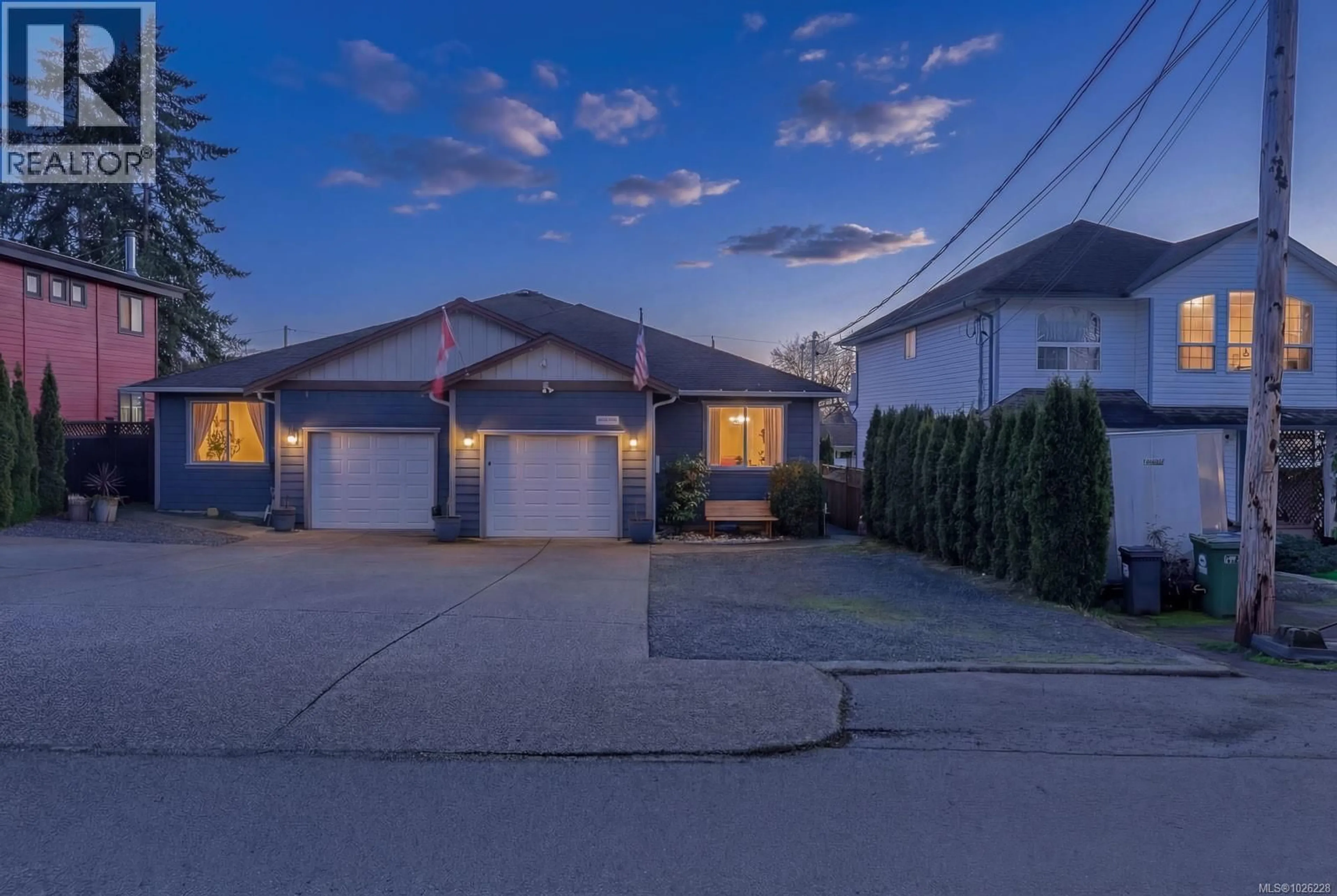 A pic from outside/outdoor area/front of a property/back of a property/a pic from drone, street for 2 - 3908 MARPOLE STREET, Port Alberni British Columbia V9Y6E2