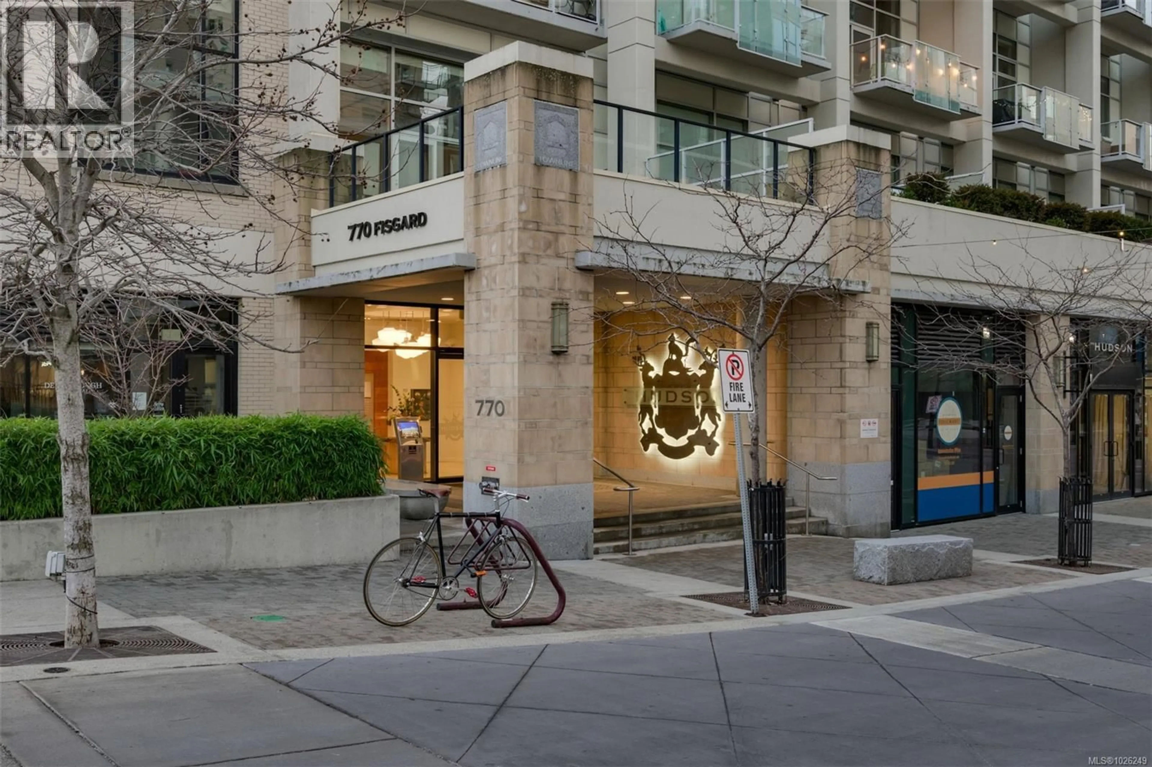 Unknown for 445 - 770 FISGARD STREET, Victoria British Columbia V8W0B8