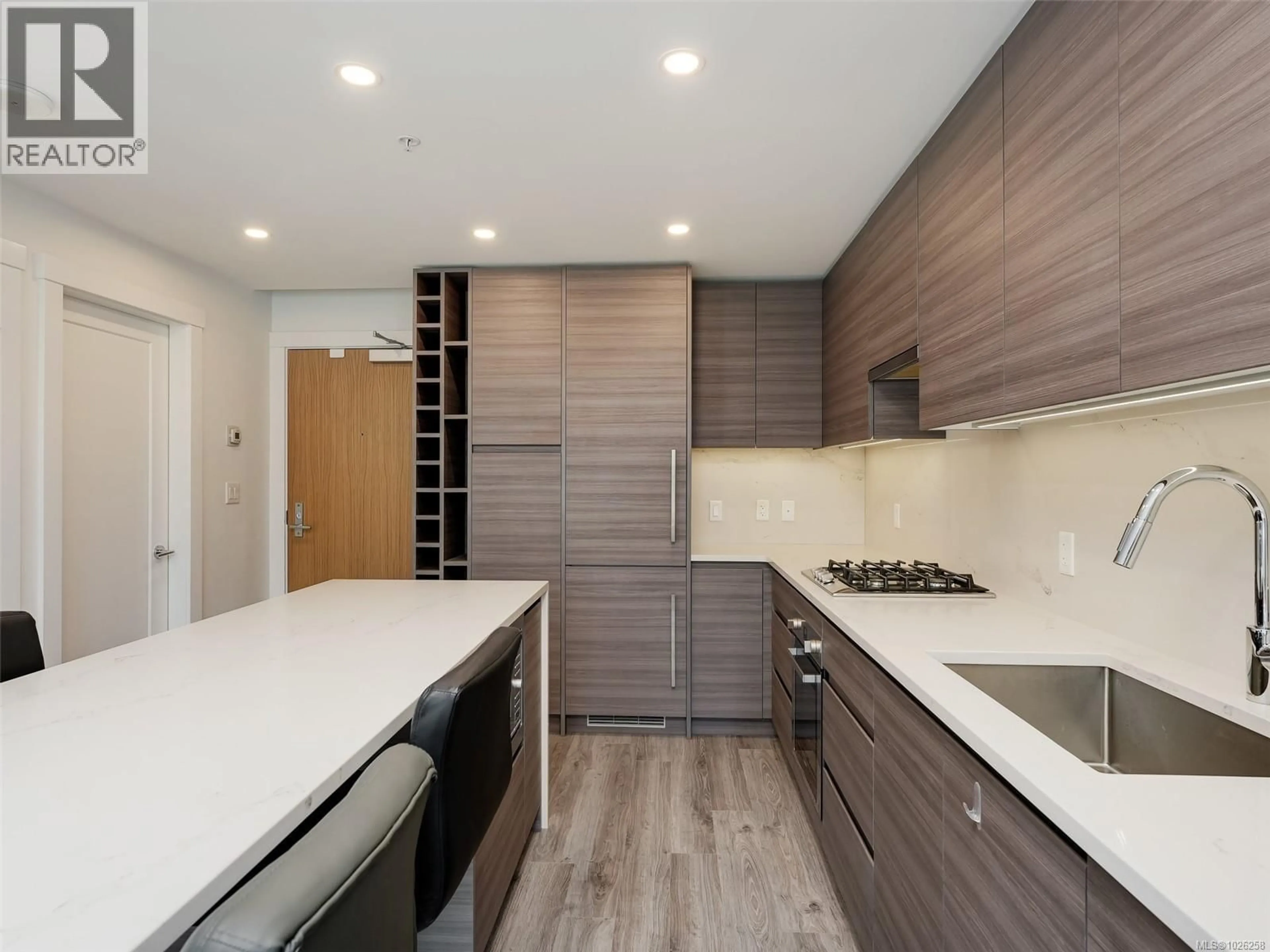 Contemporary kitchen, unknown for 802 - 777 HERALD STREET, Victoria British Columbia V8W1S5