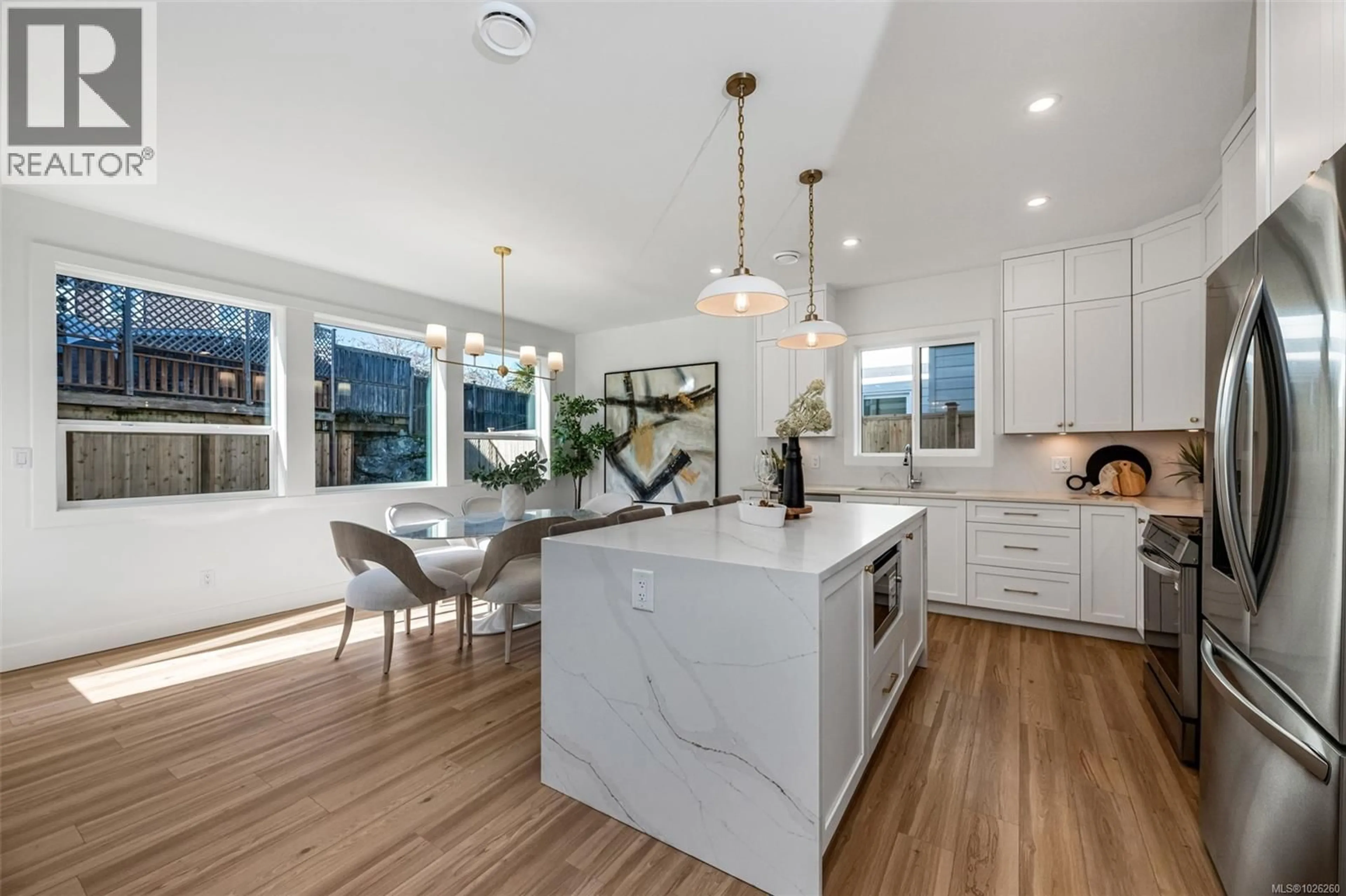 Open concept kitchen, unknown for 654 WISTERIA RIDGE, Langford British Columbia V9B3N4
