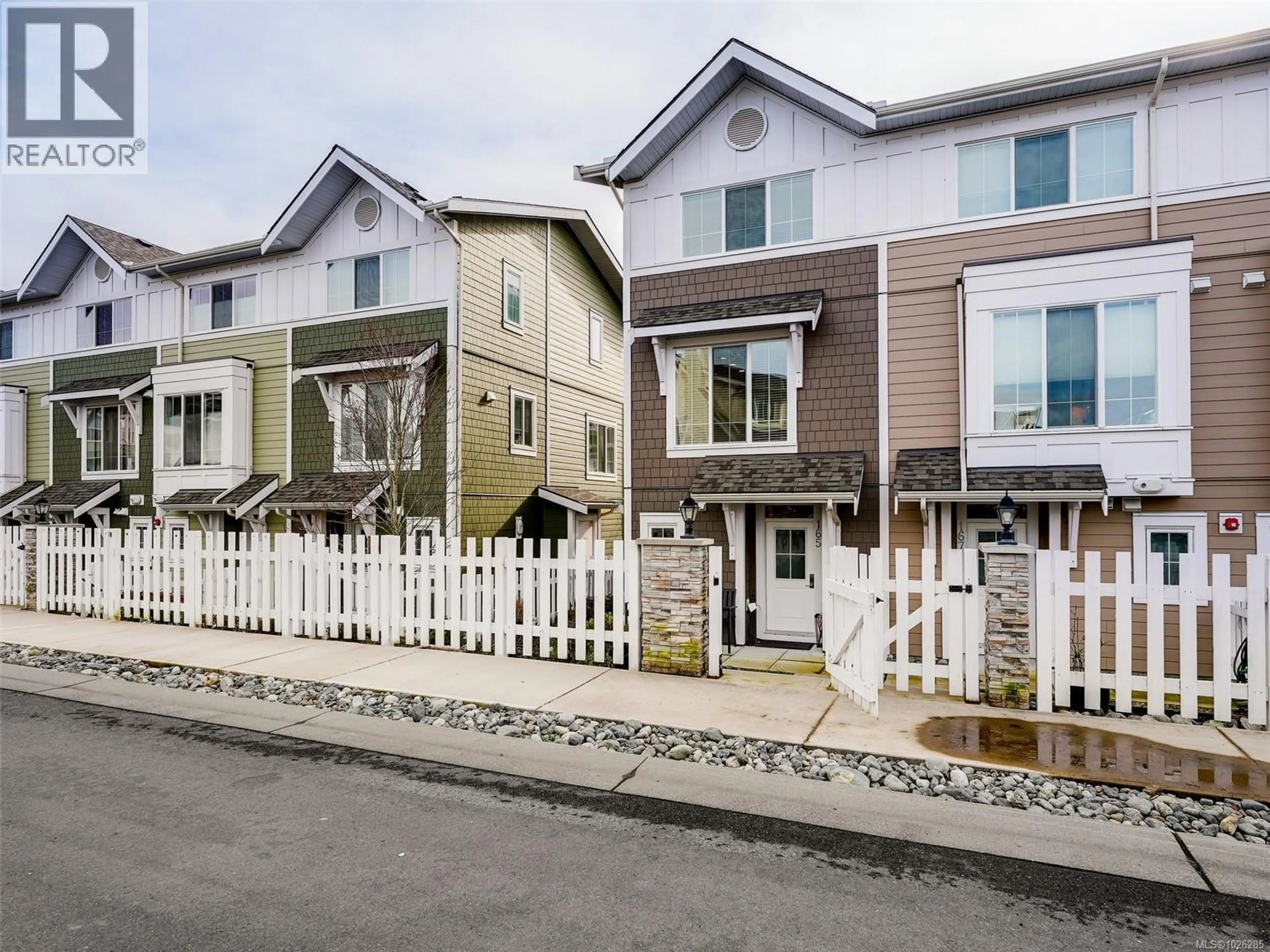 Home with vinyl exterior material, street for 165 - 3501 DUNLIN STREET, Colwood British Columbia V9C0P7