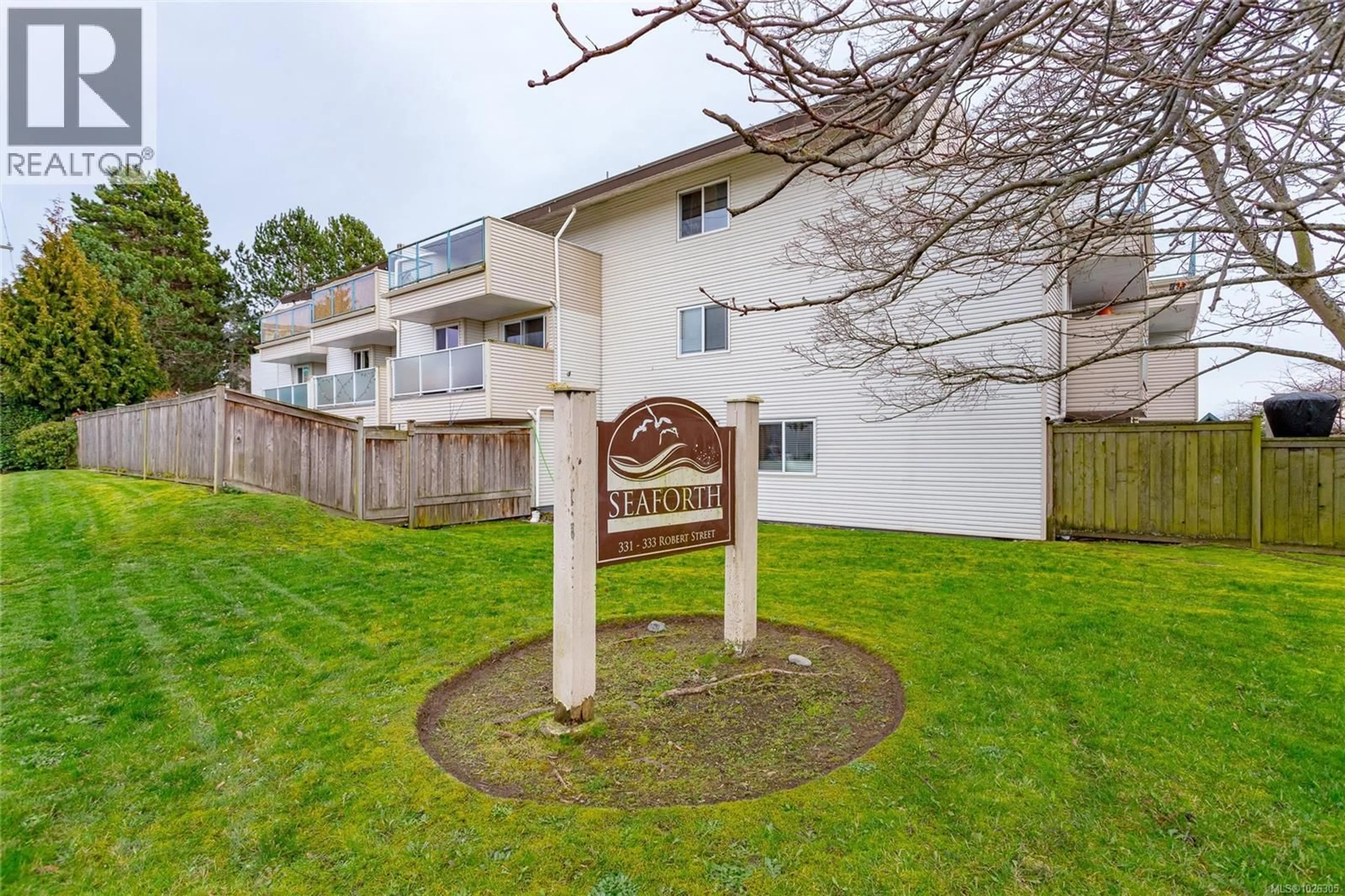Patio, mountain view for 11 - 333 ROBERT STREET, Victoria British Columbia V9A3L3