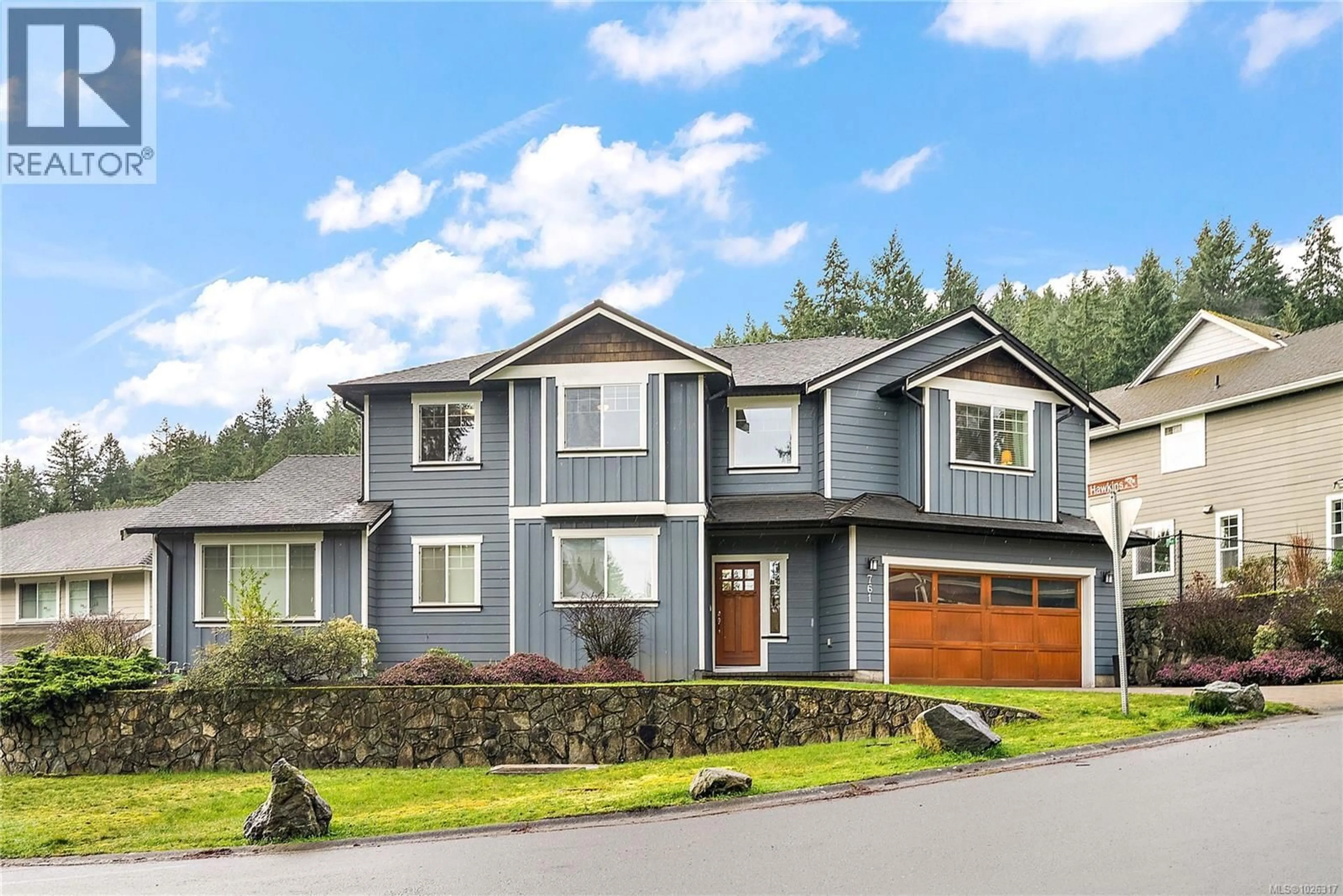 Home with vinyl exterior material, unknown for 761 HANBURY PLACE, Highlands British Columbia V9B0E3