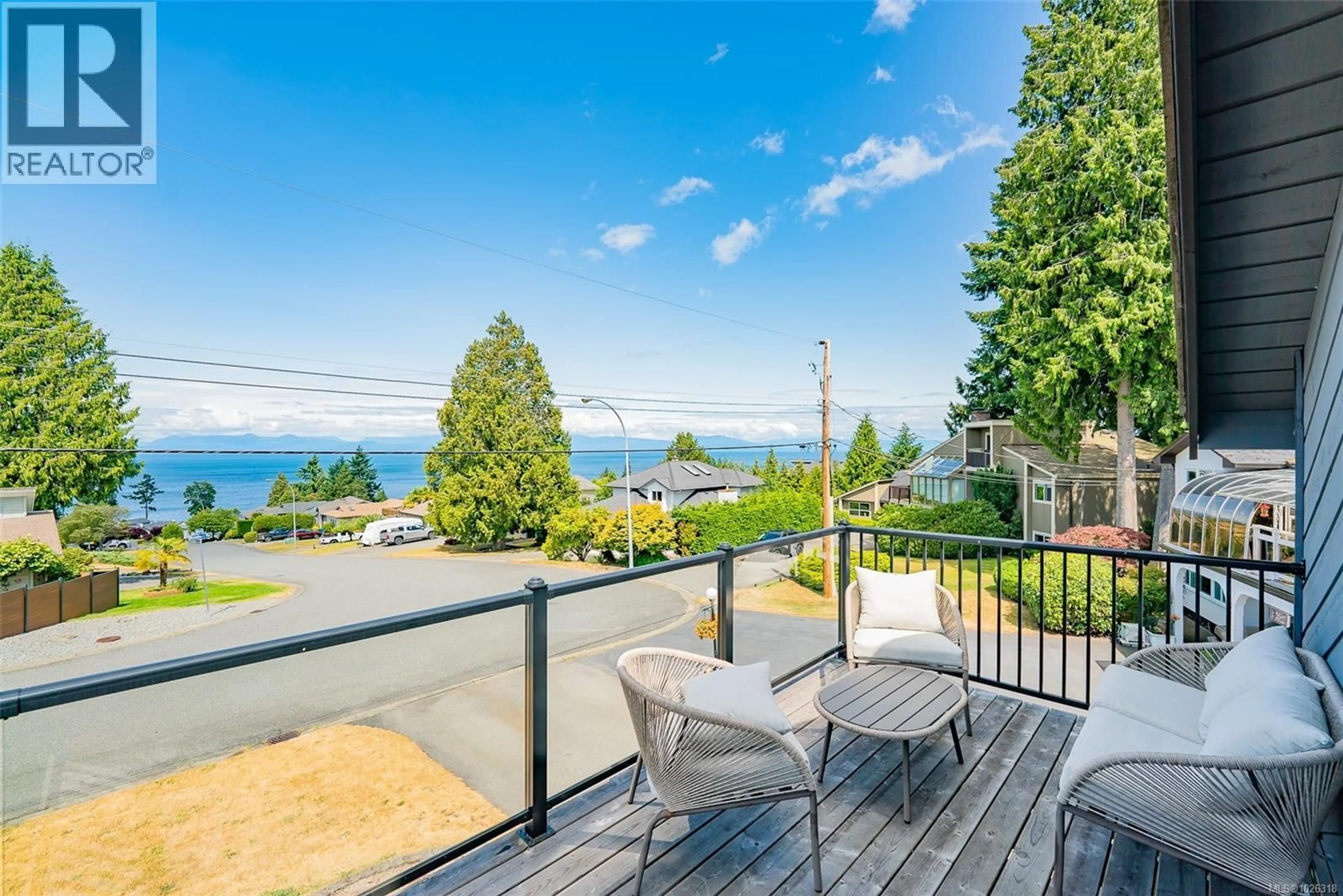 Patio, water/lake/river/ocean view for 5767 BROADWAY ROAD, Nanaimo British Columbia V9V1E9