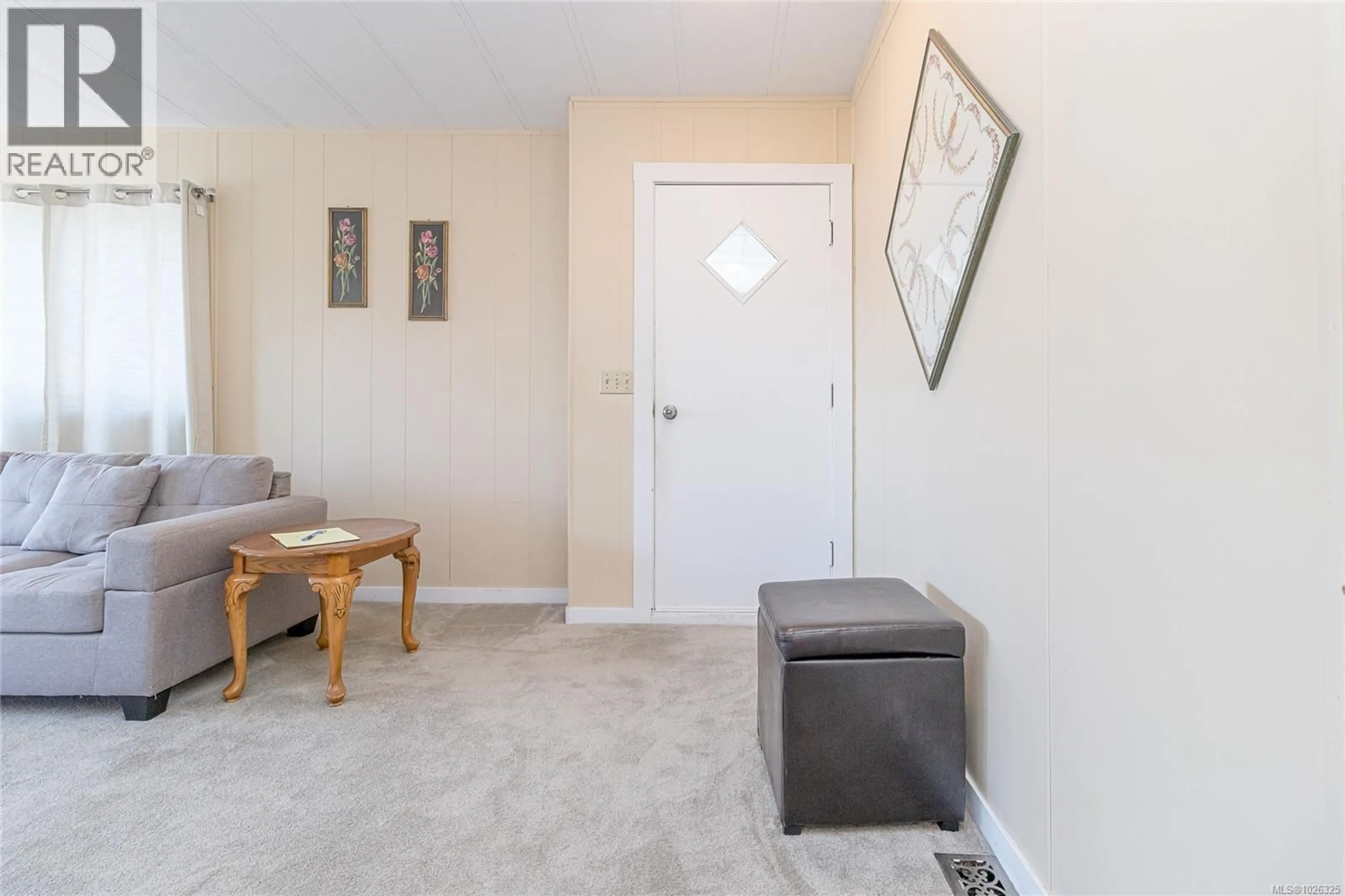 Indoor entryway for 49 - 2847 SOOKE LAKE ROAD, Langford British Columbia V9B4P8