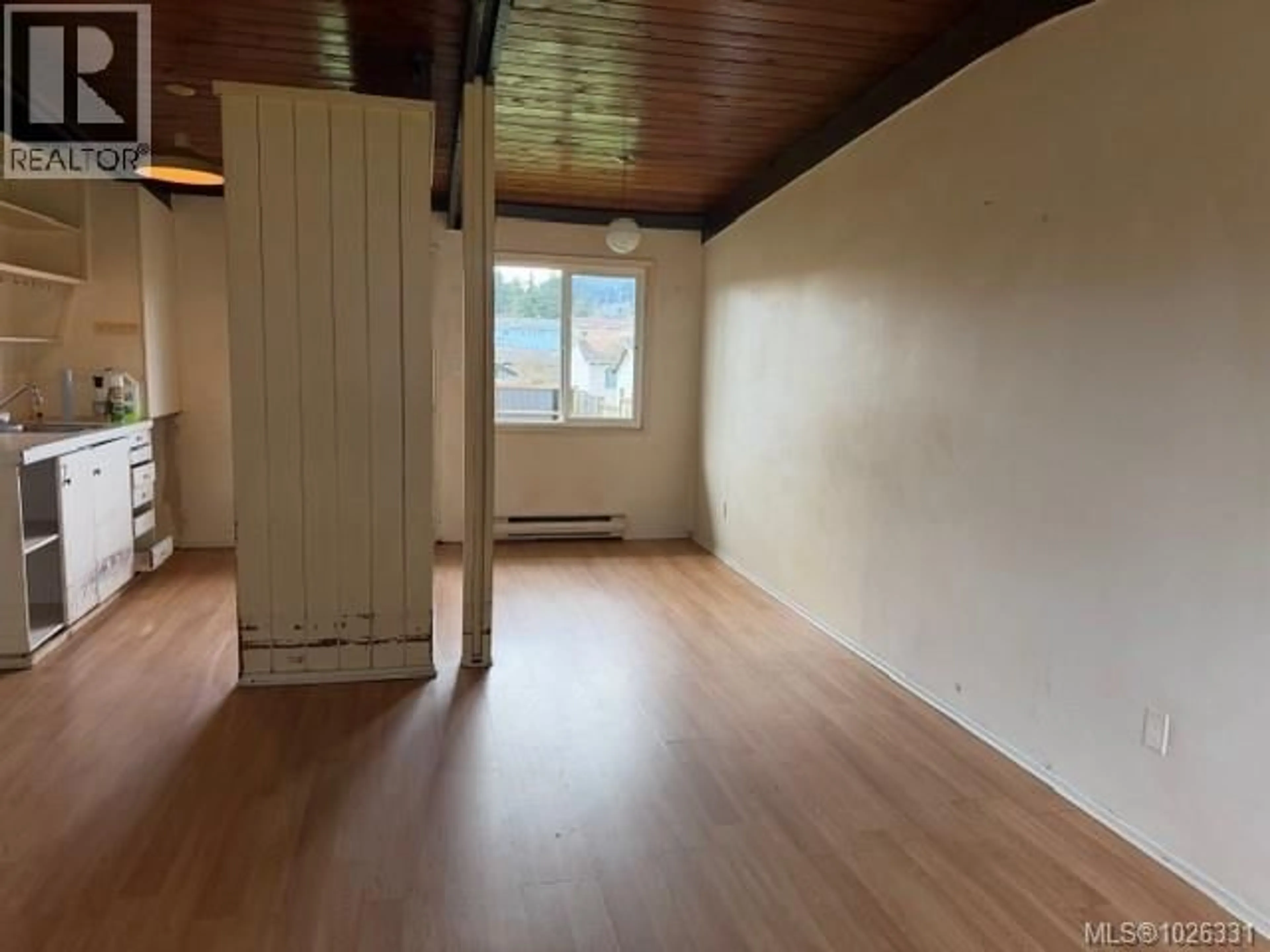 A pic of a room for 202/204 MARKS AVENUE, Parksville British Columbia V9P1L8