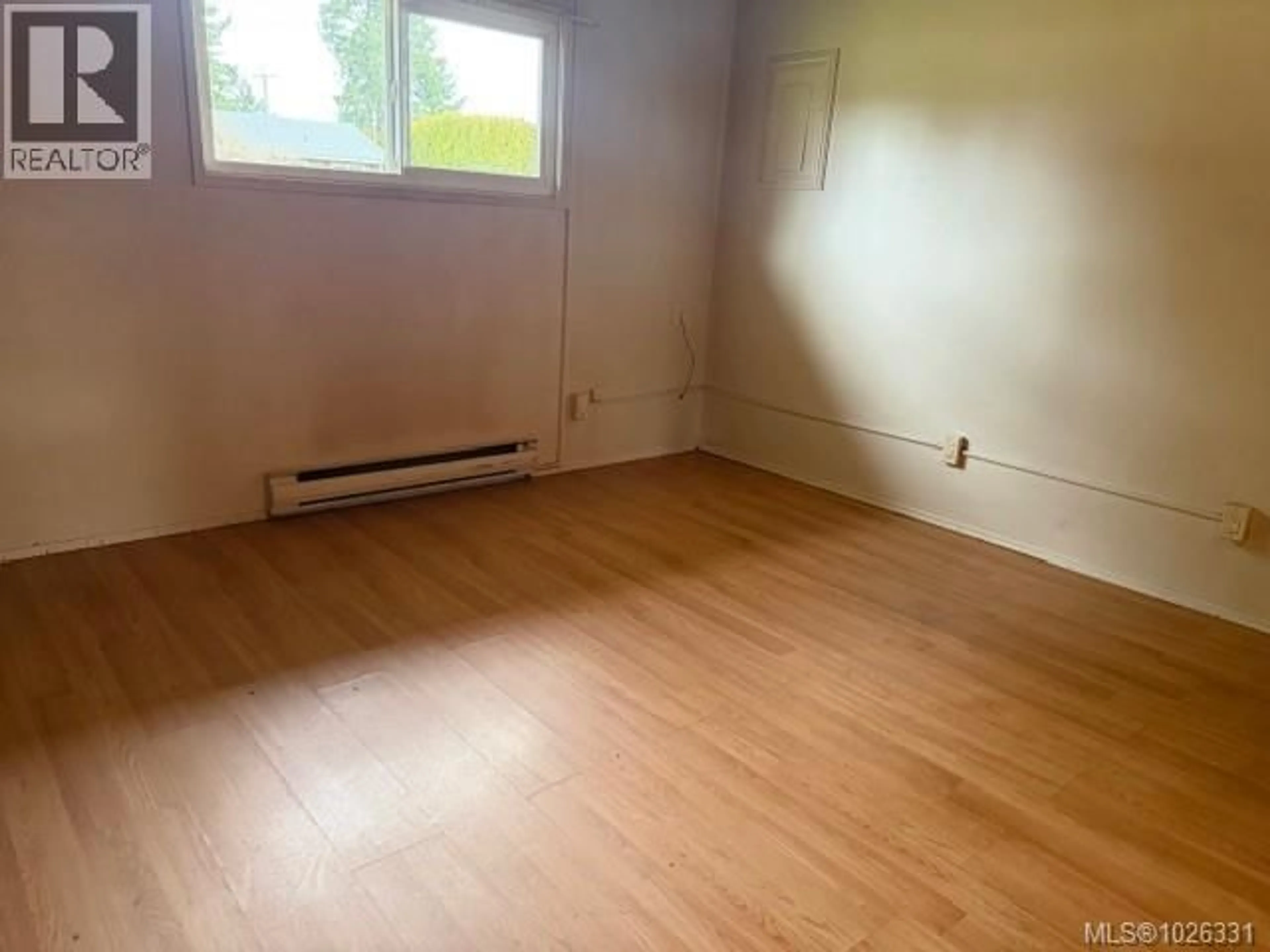 A pic of a room for 202/204 MARKS AVENUE, Parksville British Columbia V9P1L8