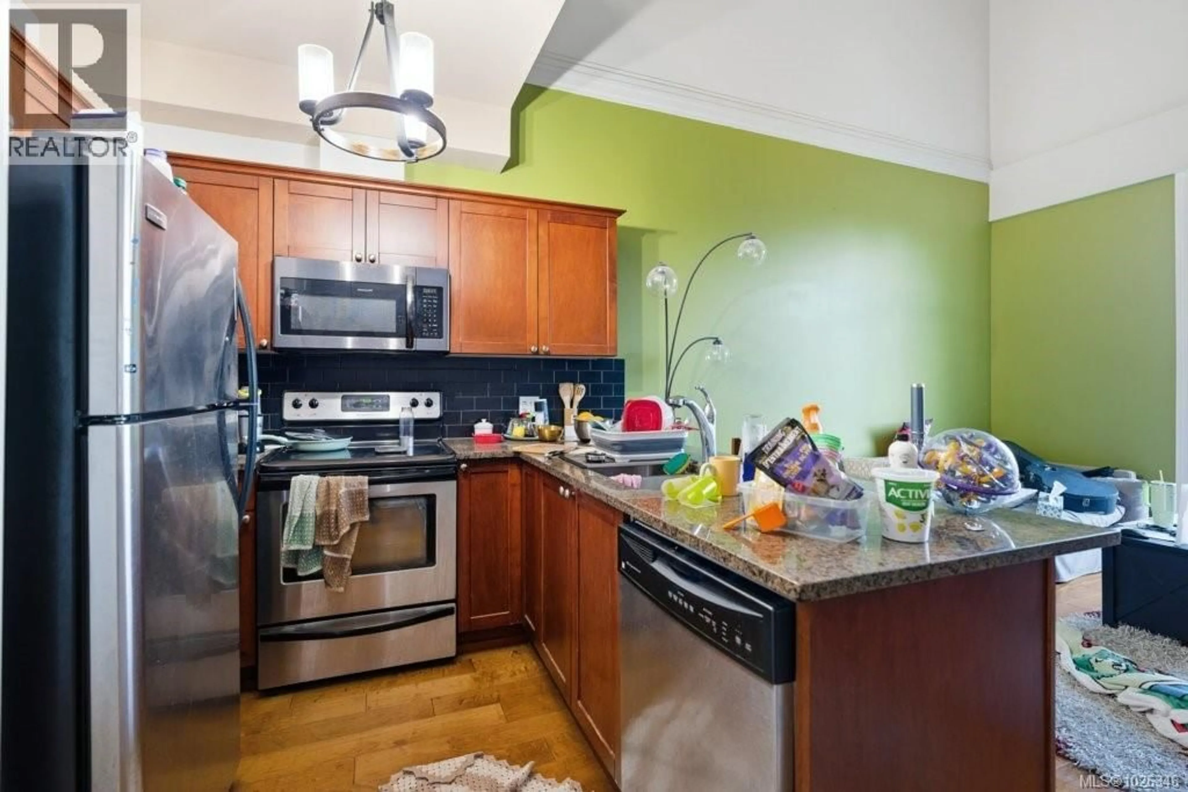 Standard kitchen, unknown for 407 - 866 GOLDSTREAM AVENUE, Langford British Columbia V9B2X9