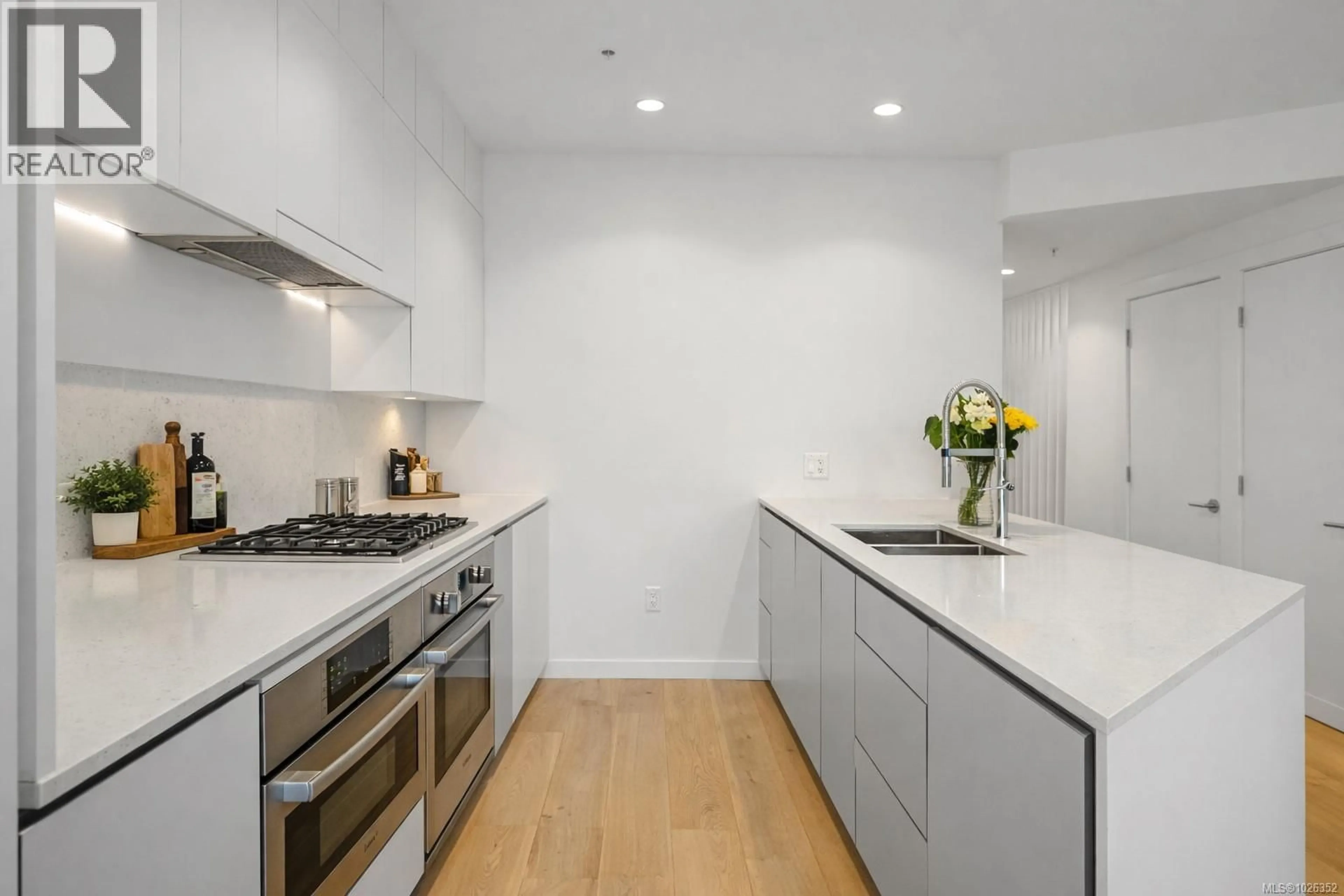 Contemporary kitchen, unknown for 402 - 430 PARRY STREET, Victoria British Columbia V8V2H7