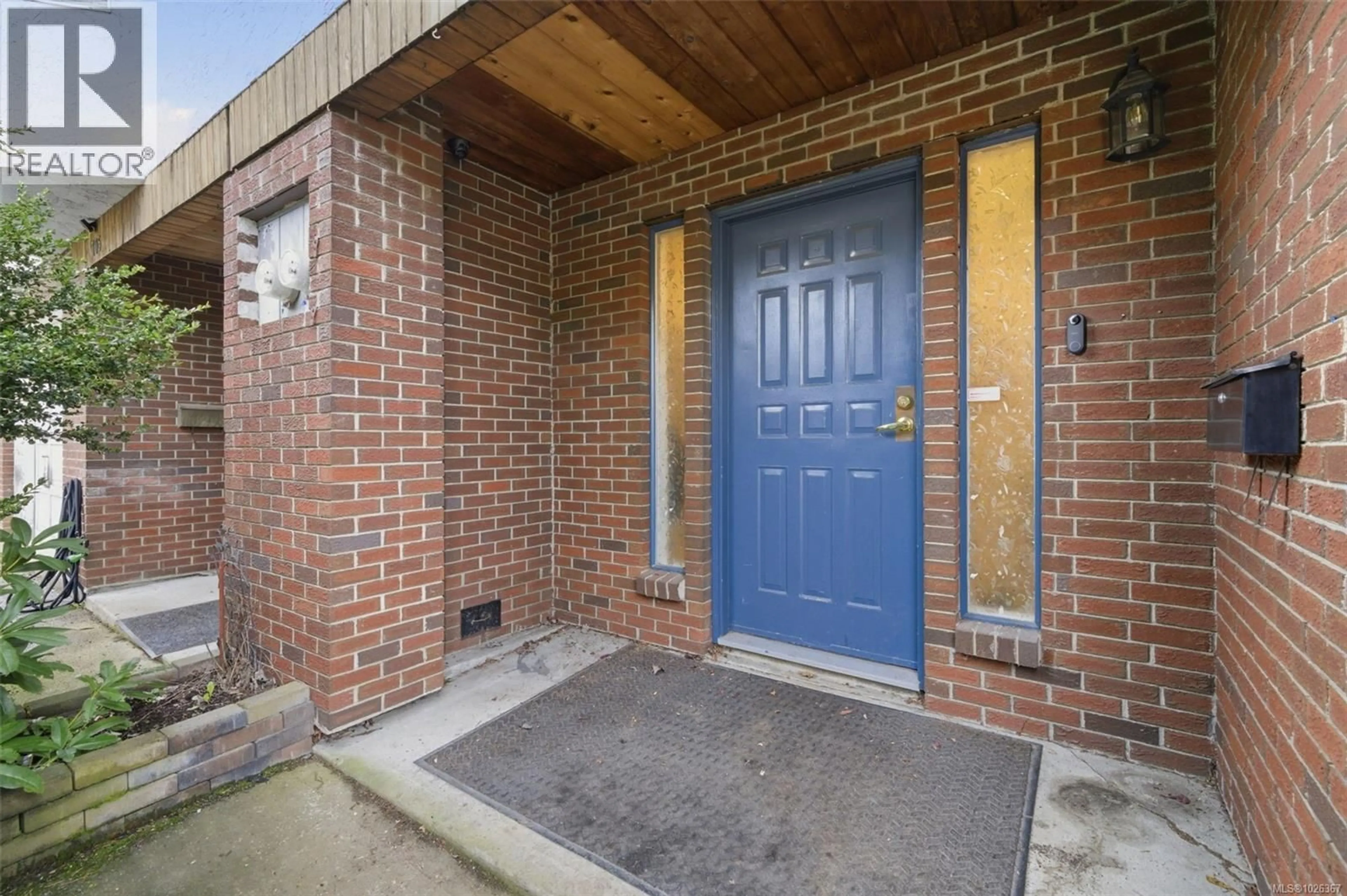 Home with brick exterior material, street for 707 STANCOMBE PLACE, Esquimalt British Columbia V9A7E6