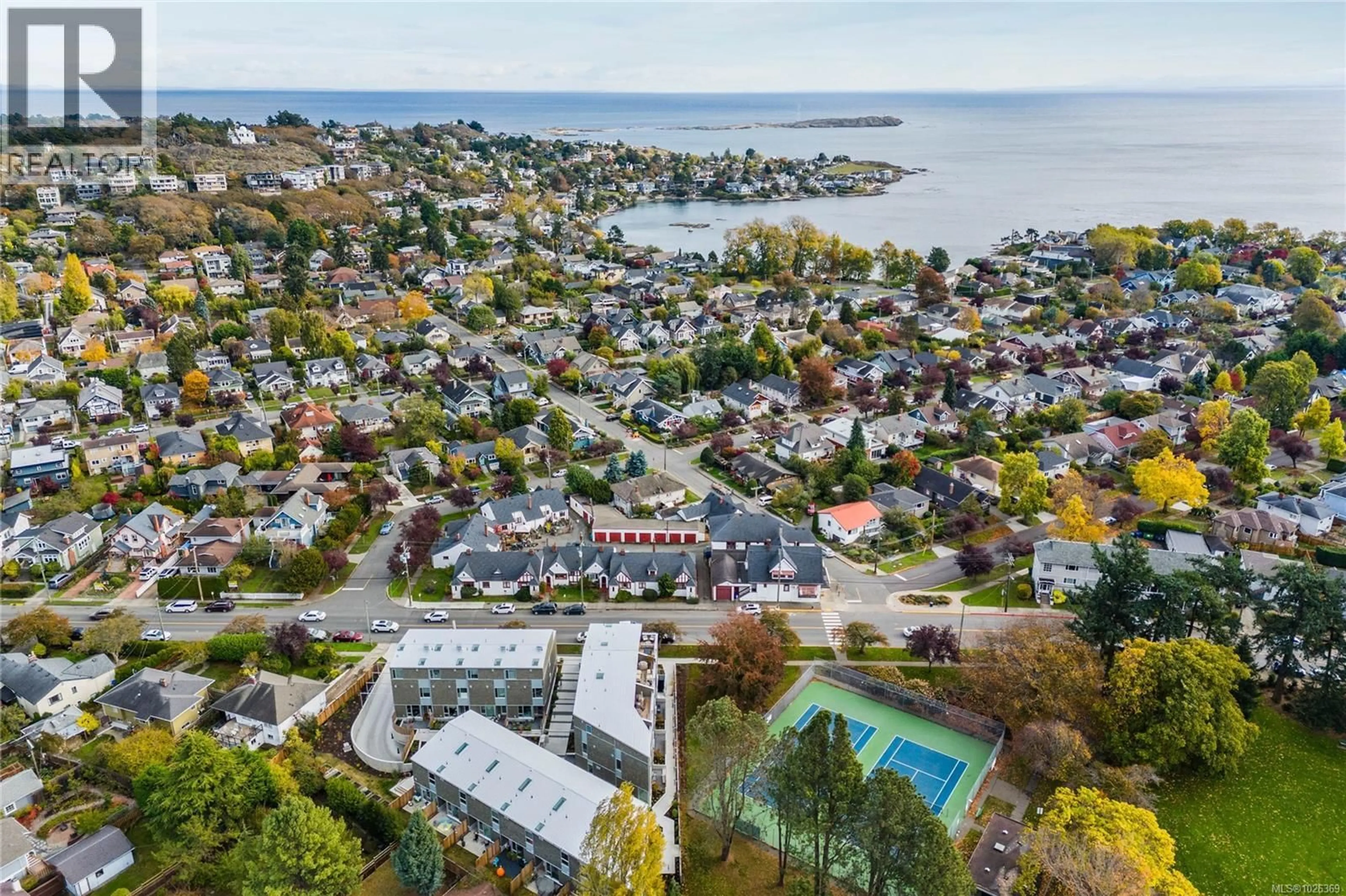 A pic from outside/outdoor area/front of a property/back of a property/a pic from drone, water/lake/river/ocean view for 105 - 1720 FAIRFIELD ROAD, Victoria British Columbia V8S1G3