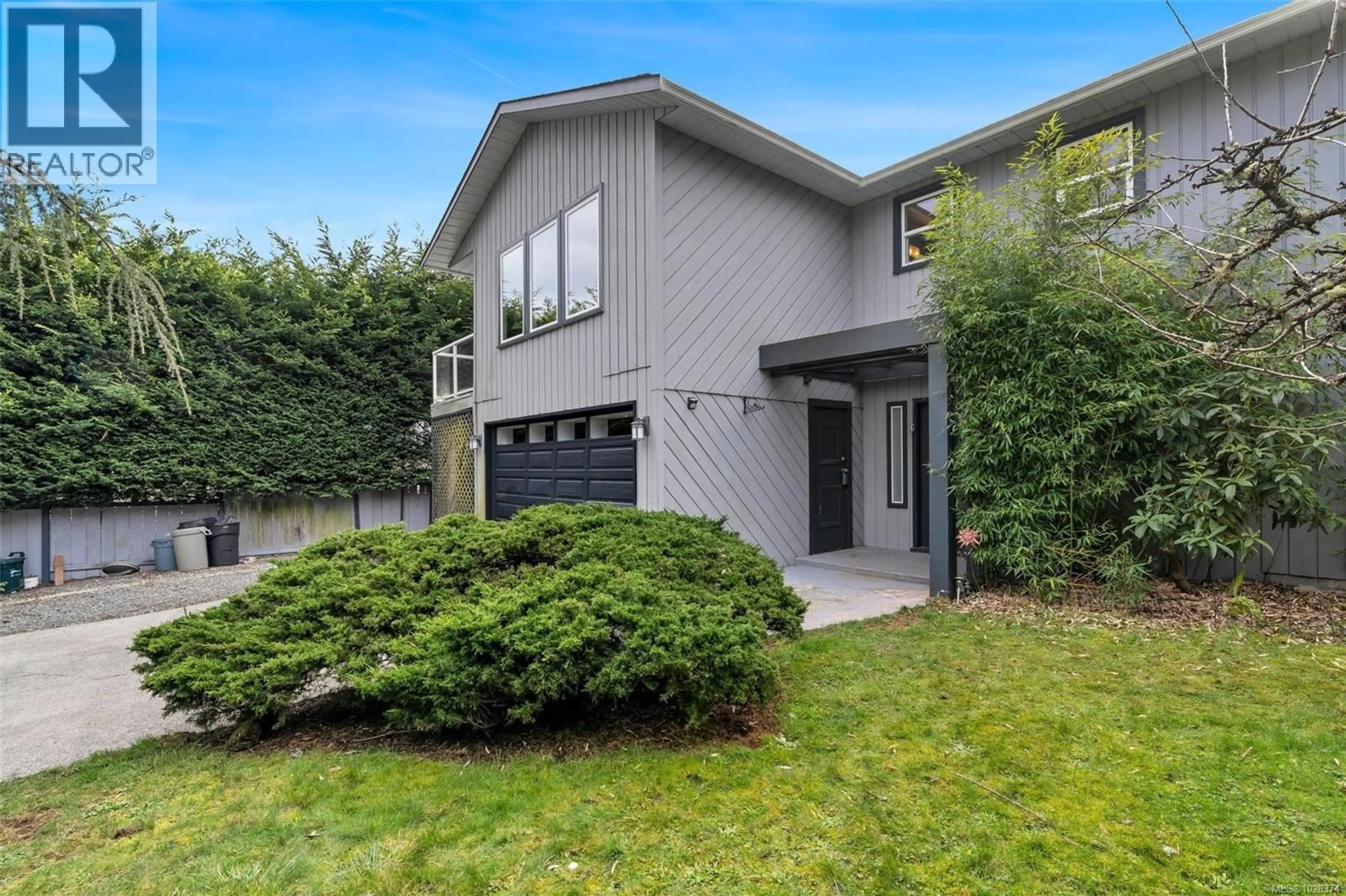 Home with brick exterior material, street for 711 BEXHILL ROAD, Colwood British Columbia V9C3P9