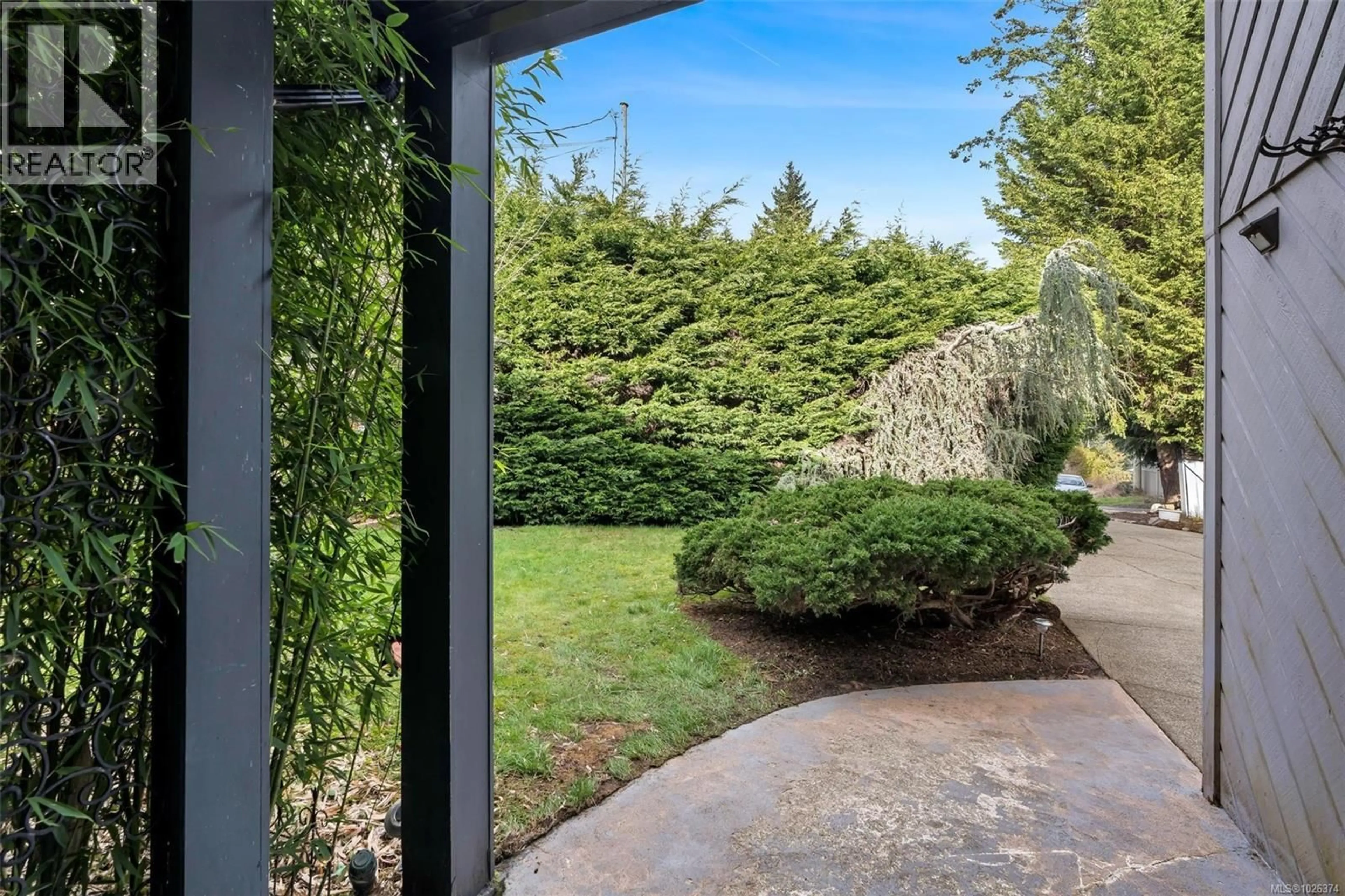 Patio, forest/trees view for 711 BEXHILL ROAD, Colwood British Columbia V9C3P9