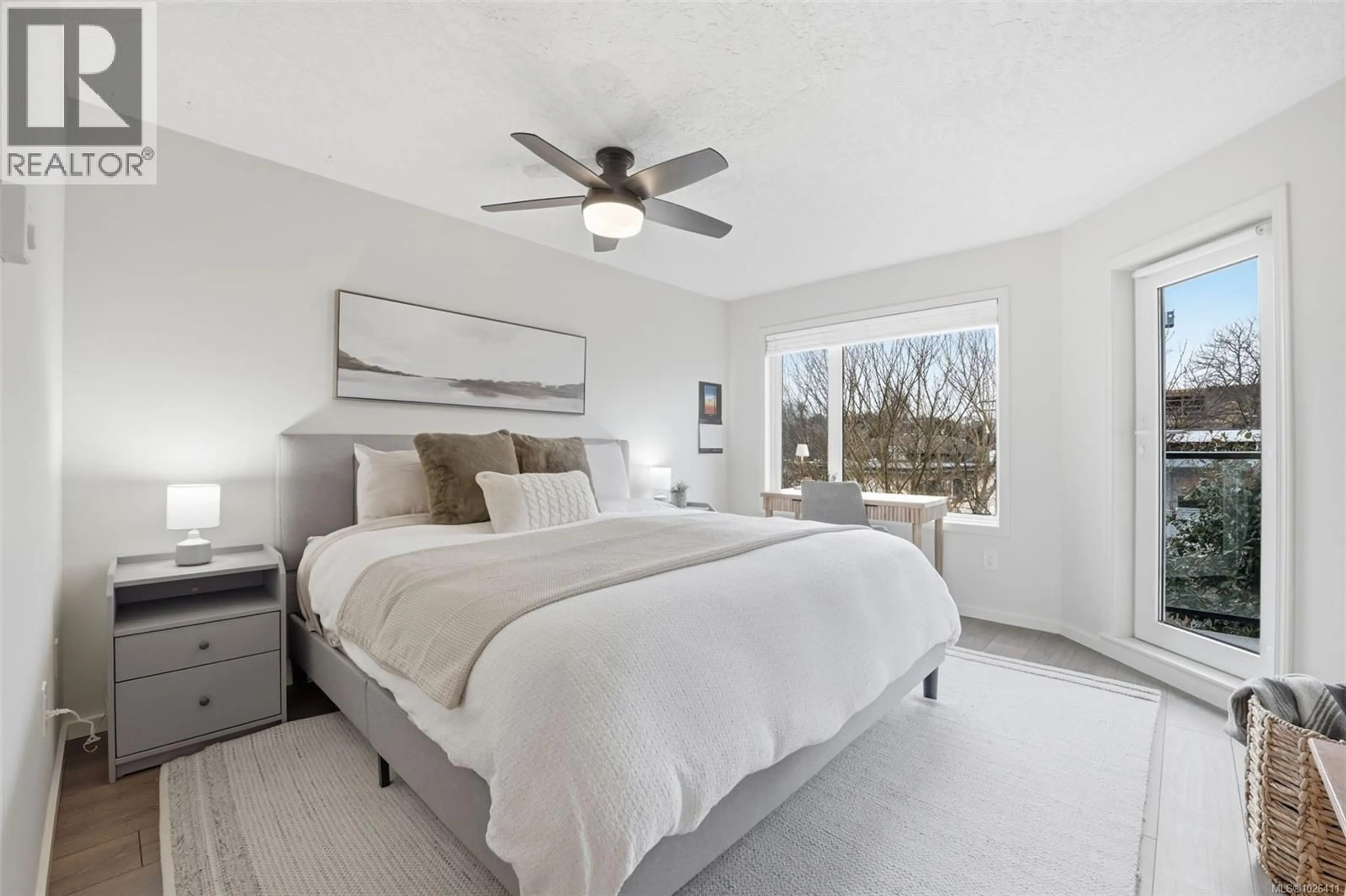 Bedroom with bed, unknown for 302 - 1121 OSCAR STREET, Victoria British Columbia V8V2X3