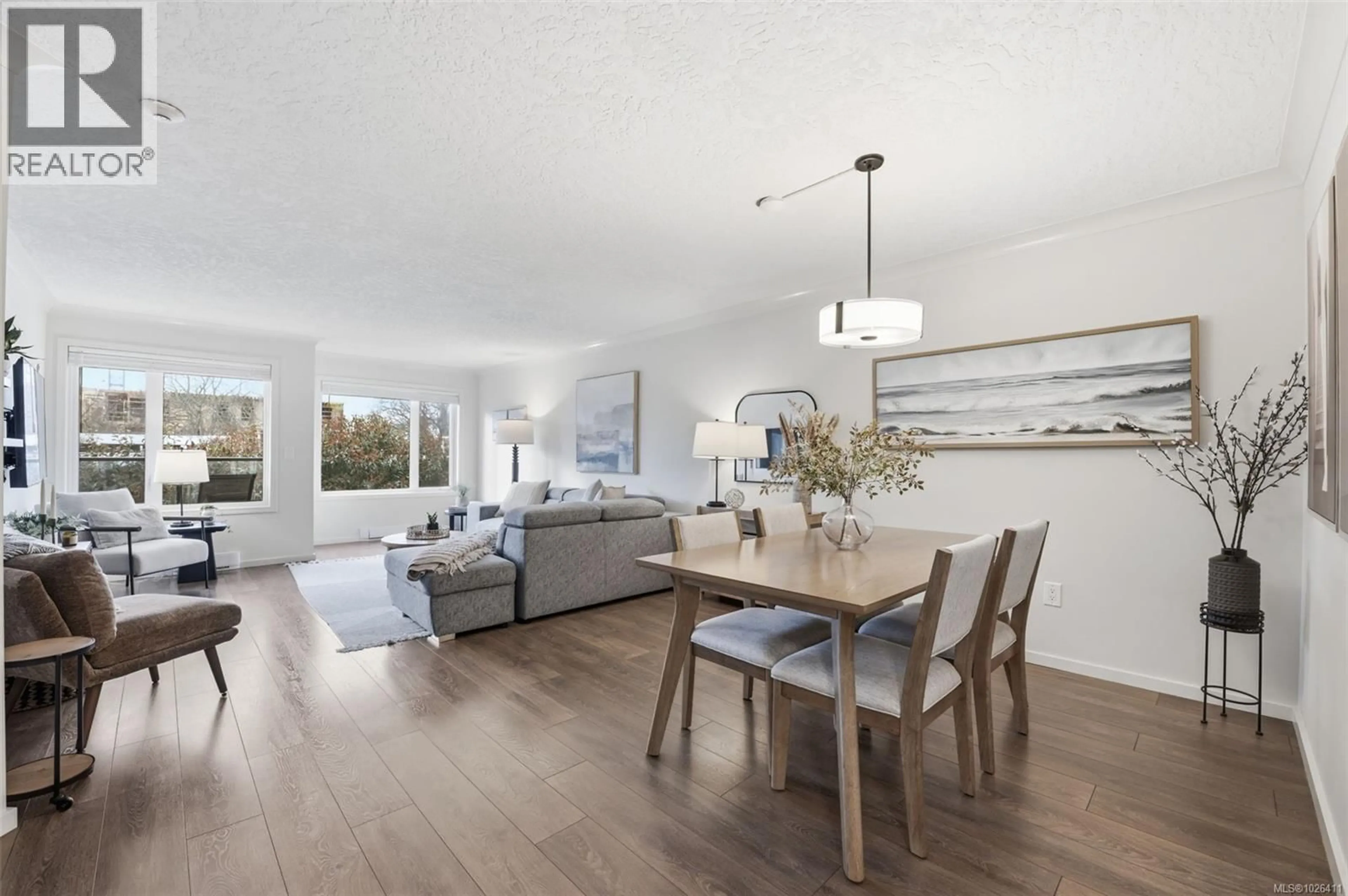 Unknown for 302 - 1121 OSCAR STREET, Victoria British Columbia V8V2X3