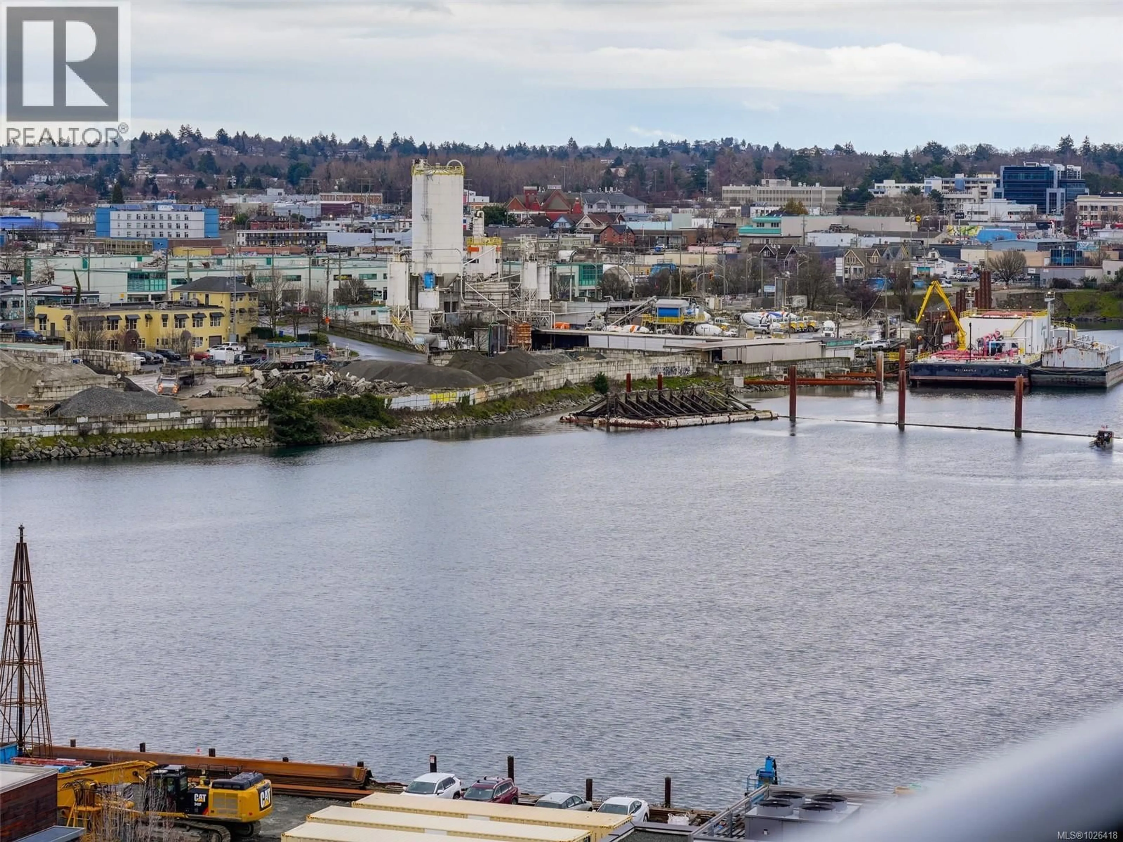 Blurry image for 705 - 373 TYEE ROAD, Victoria British Columbia V9A0B3