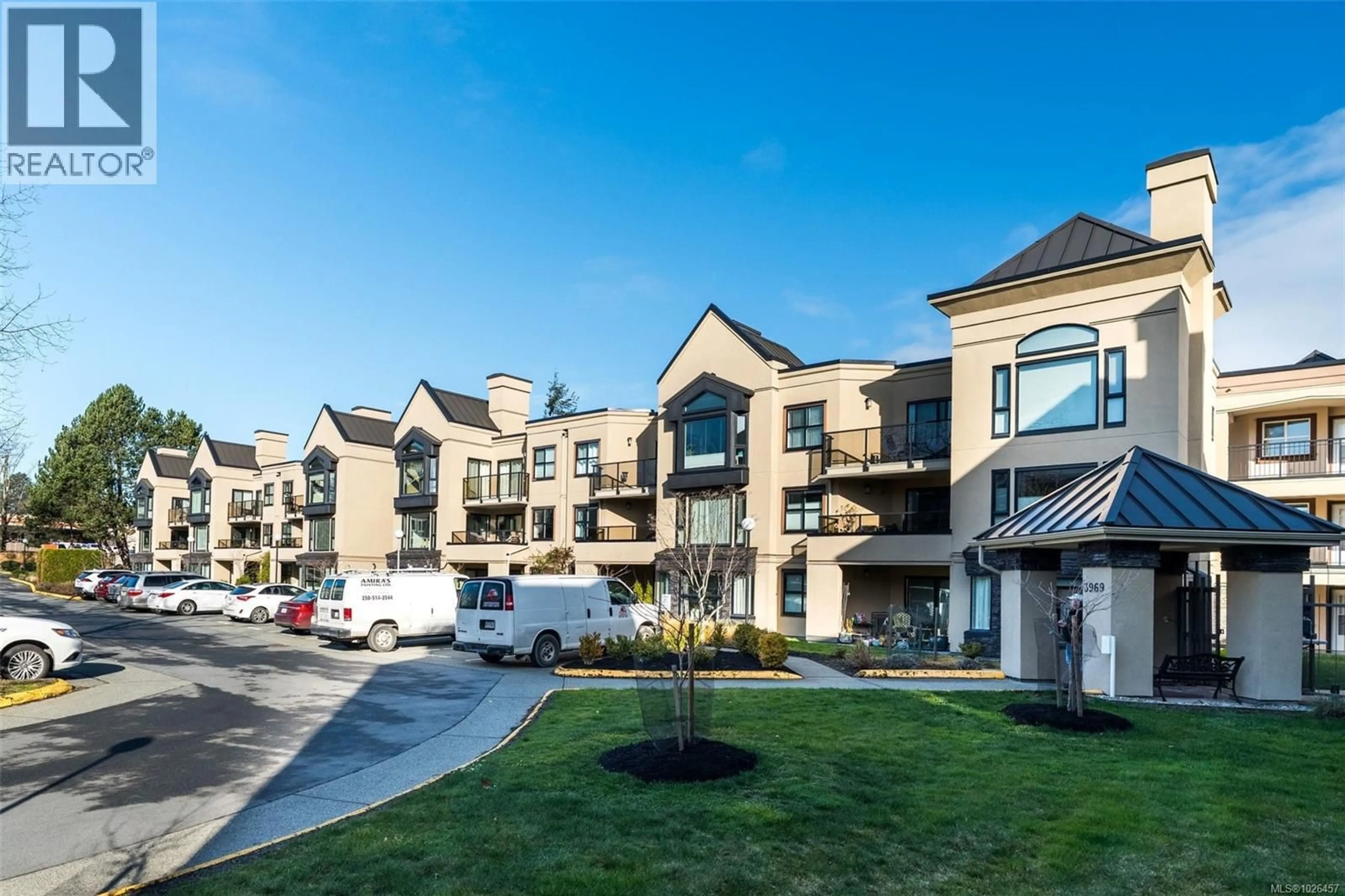 Patio, unknown for 306 - 3969 SHELBOURNE STREET, Saanich British Columbia V8N6J5