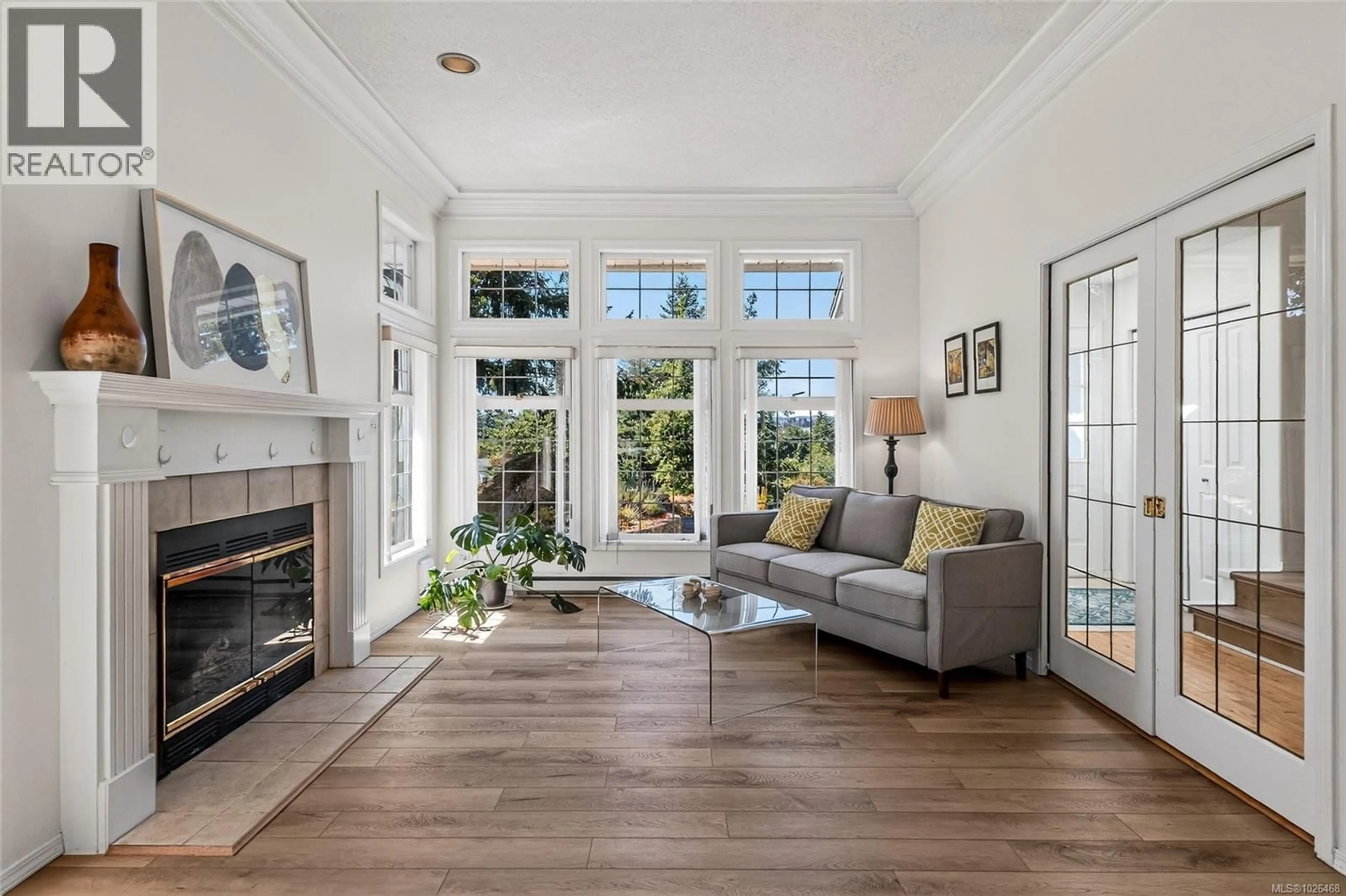 Living room with furniture, unknown for 407 CORALEE PLACE, Langford British Columbia V9B6C4