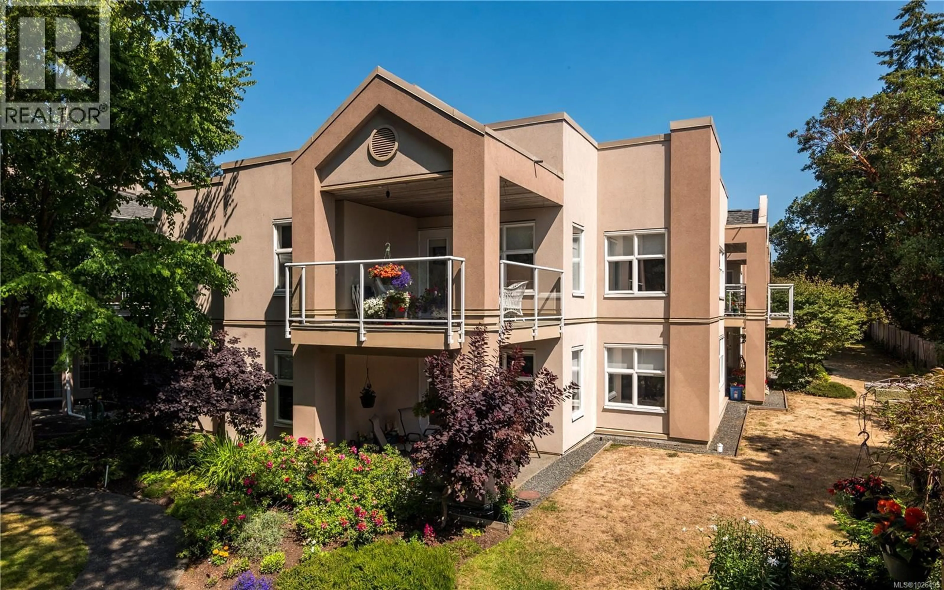 Unknown for 105 - 3915 ST. GEORGES LANE, Saanich British Columbia V8N4E3