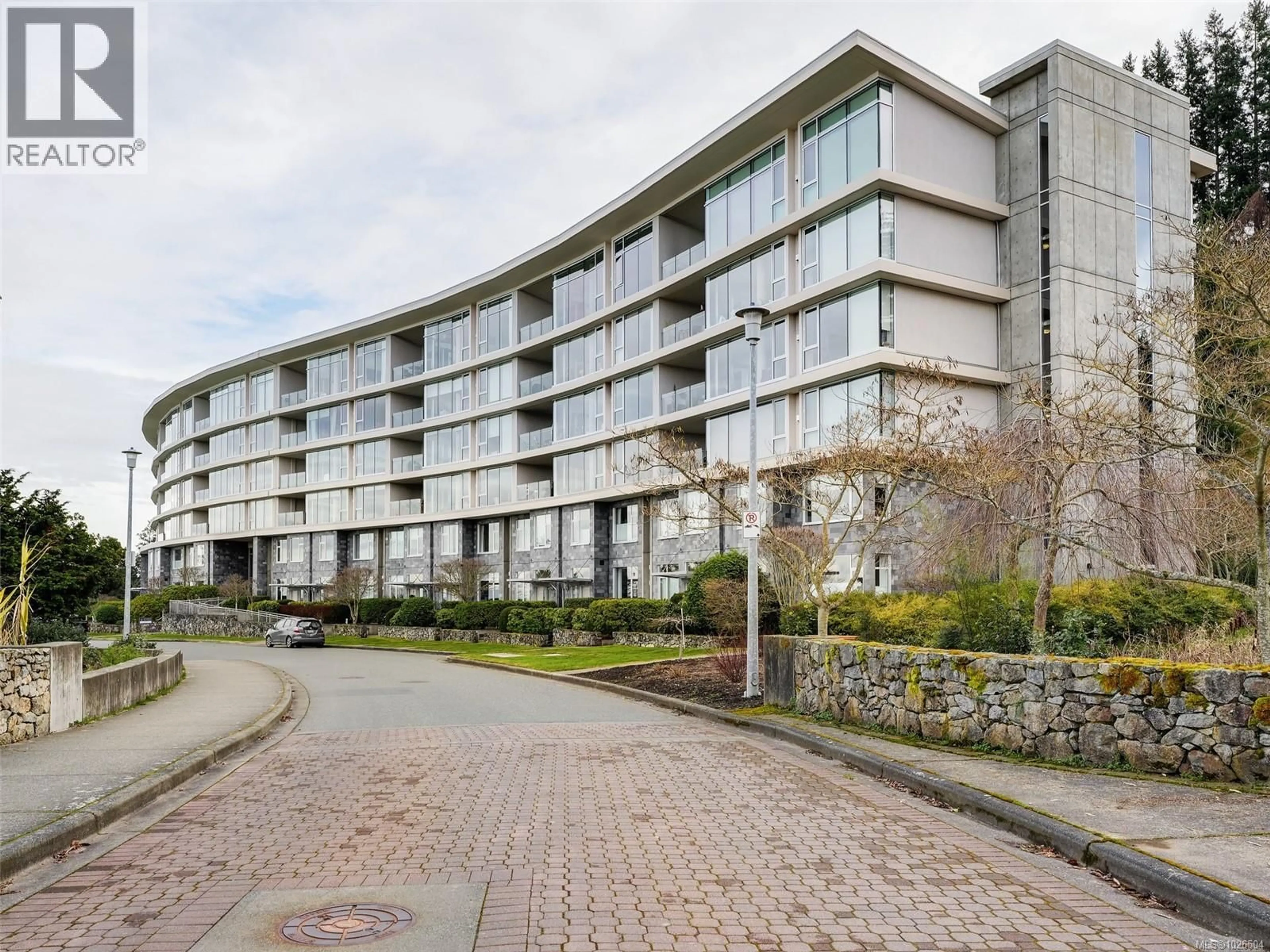 Unknown for 604 - 5332 SAYWARD HILL CRESCENT, Saanich British Columbia V8Y3H8