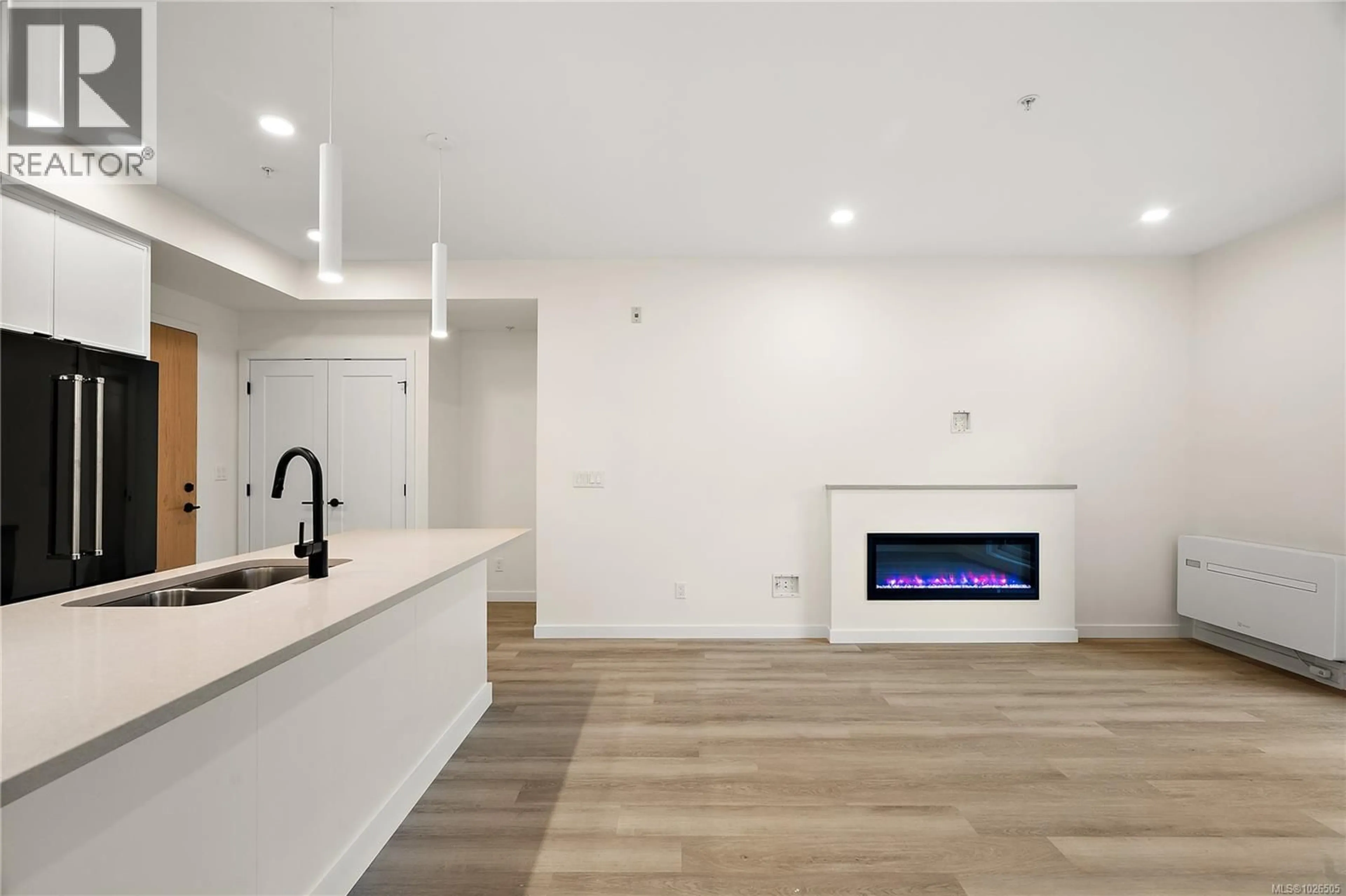 Open concept kitchen, unknown for 304 - 610 LAMPSON STREET, Esquimalt British Columbia V9A0L4