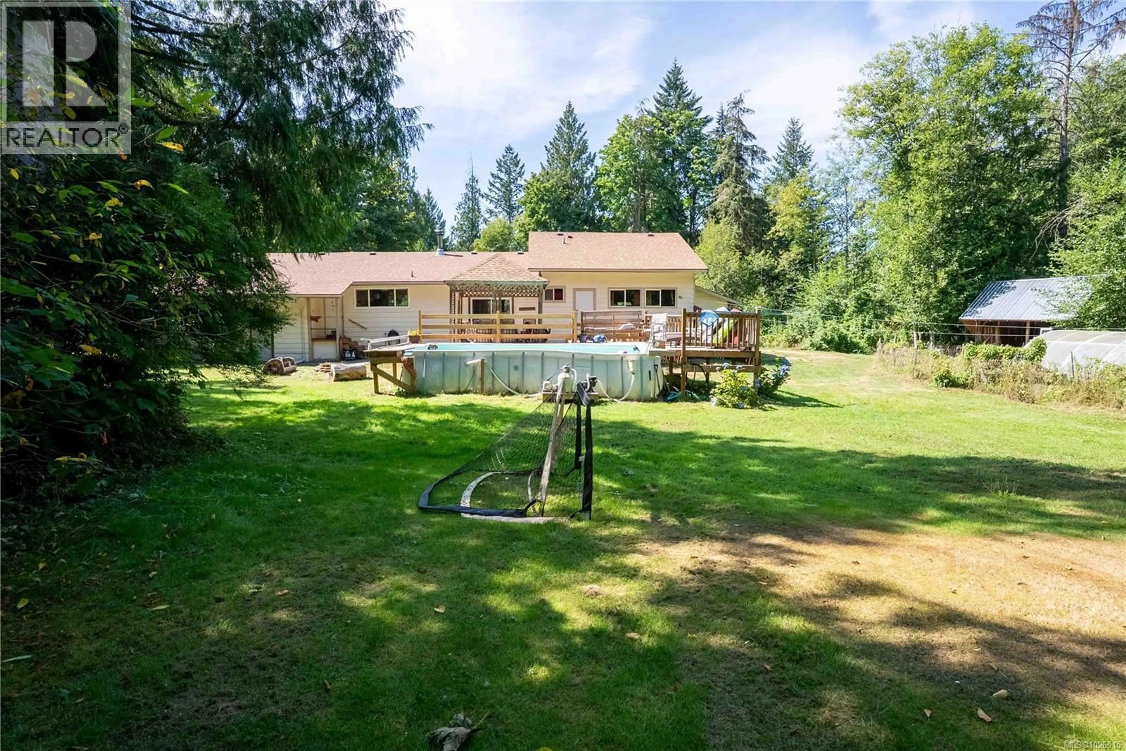 A pic from outside/outdoor area/front of a property/back of a property/a pic from drone, water/lake/river/ocean view for 4591 HOWIE ROAD NORTH, Duncan British Columbia V9L6N2
