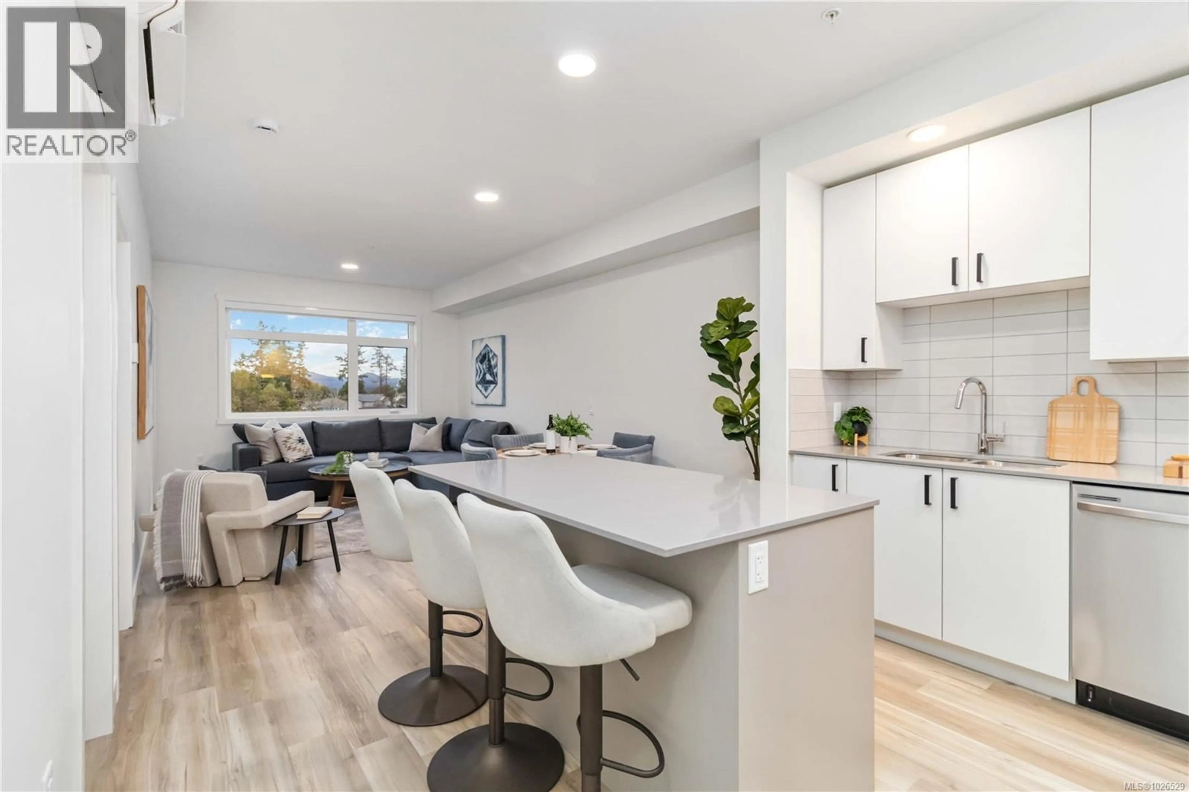 Open concept kitchen, unknown for 613 - 2390 CITY GATE BOULEVARD, Langford British Columbia V9B7E8