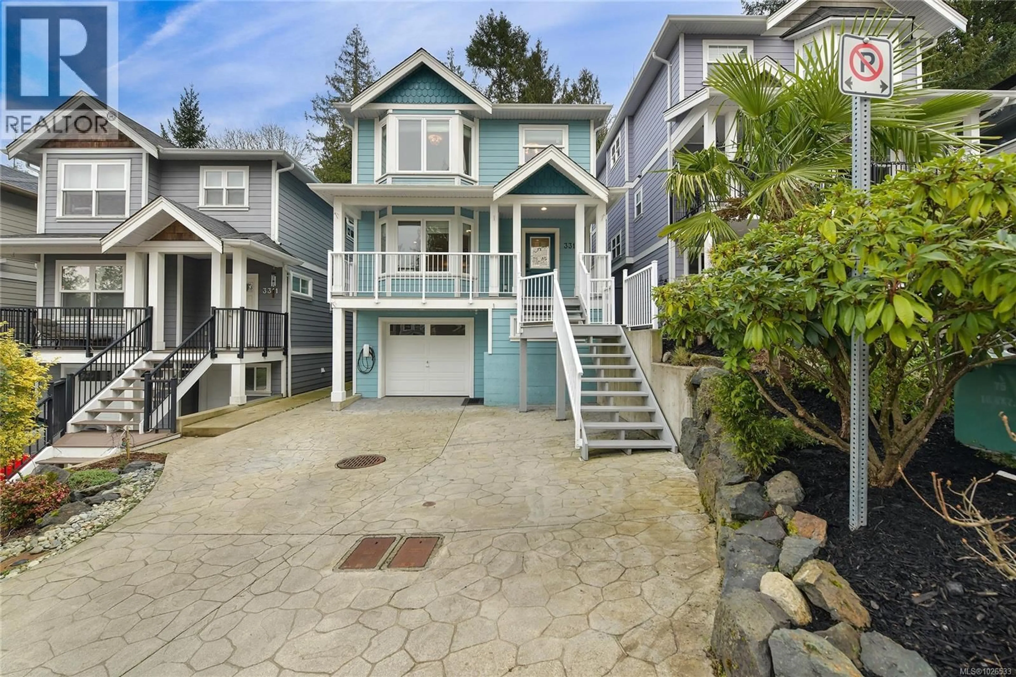 Home with vinyl exterior material, street for 3315 MYLES MANSELL ROAD, Langford British Columbia V9C0G3