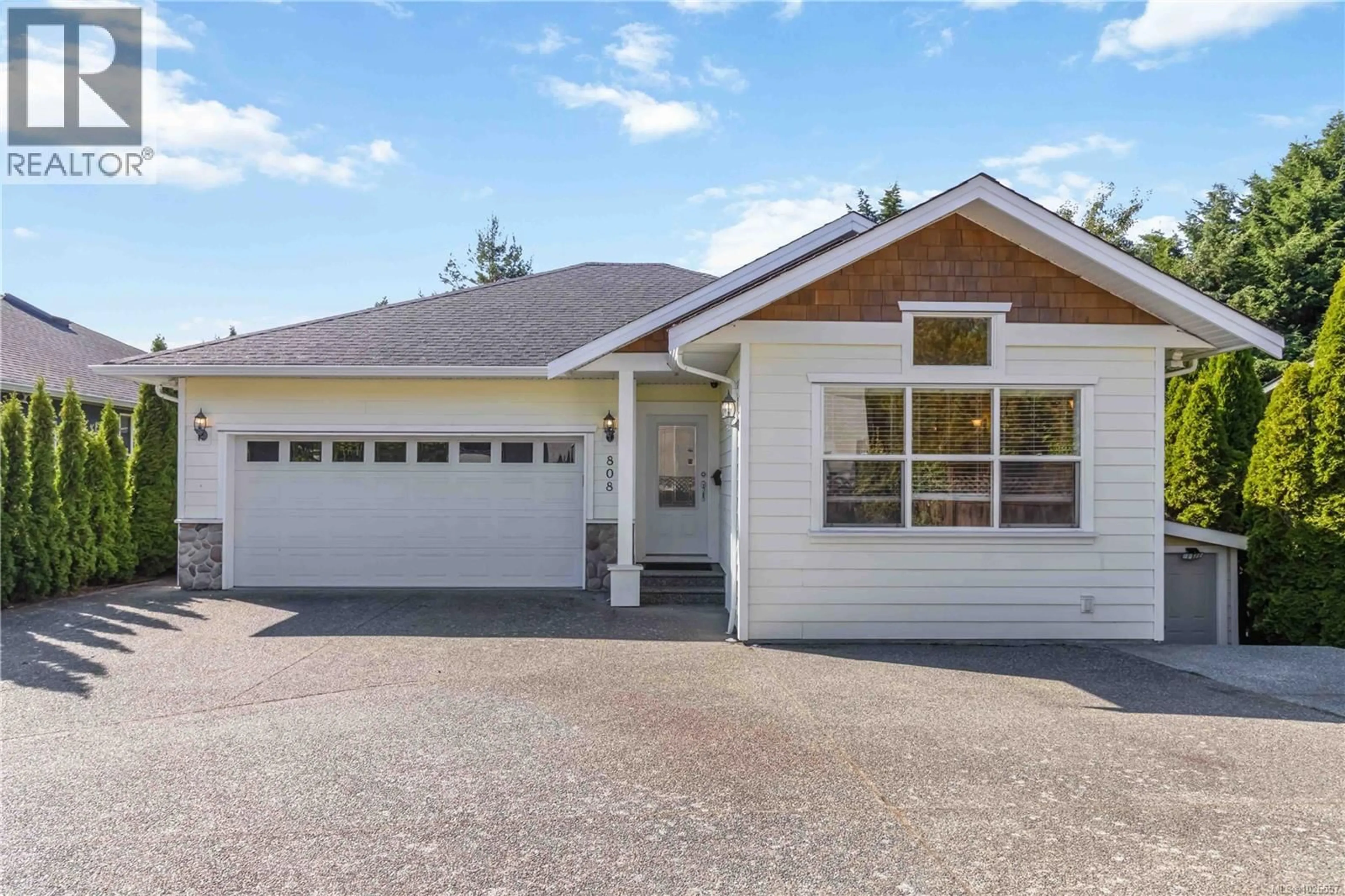 Home with vinyl exterior material, street for 808 JAGDEEP PLACE, Saanich British Columbia V8X2N3