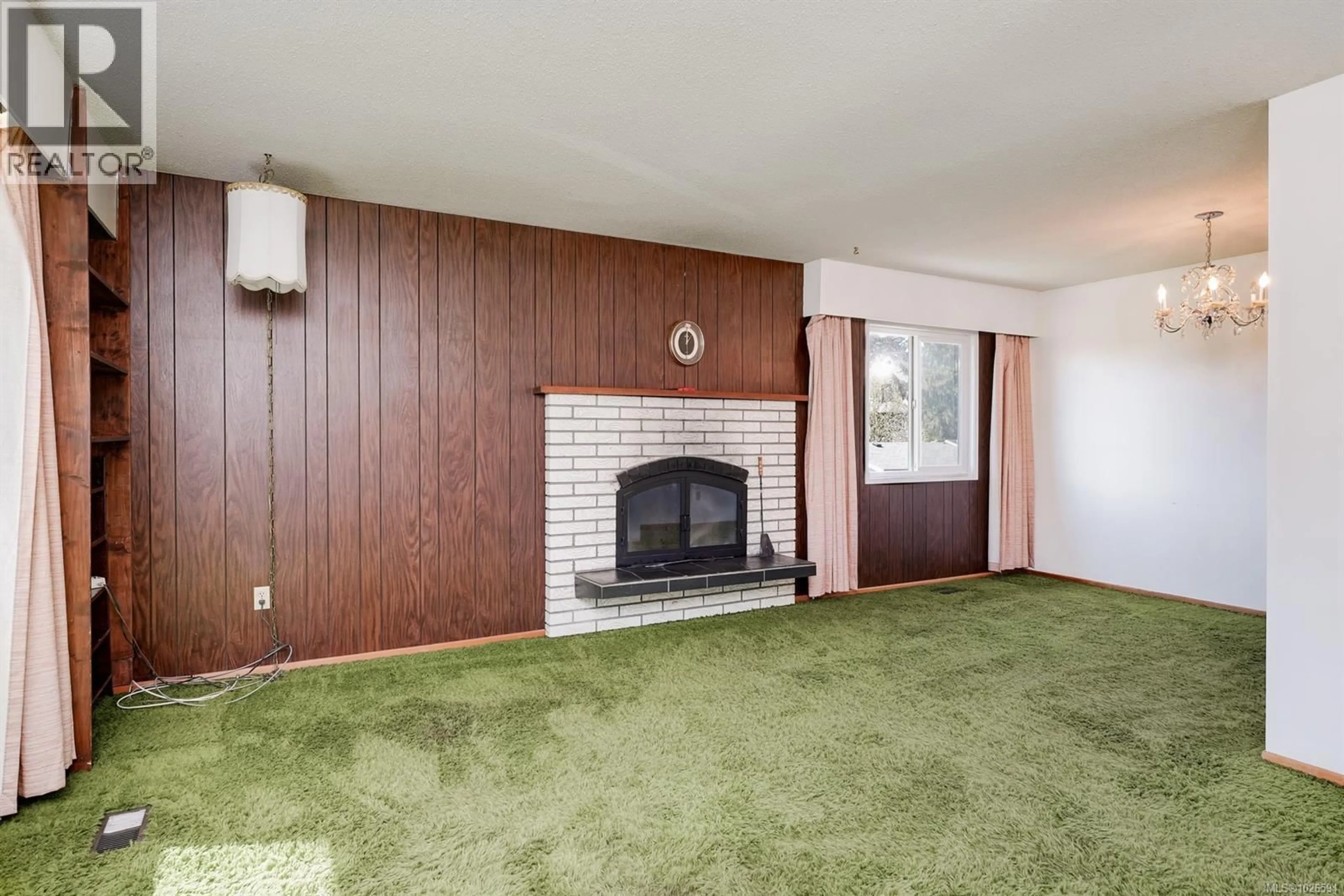 Unknown for 538 WARREN AVENUE, Saanich British Columbia V8Z2J3