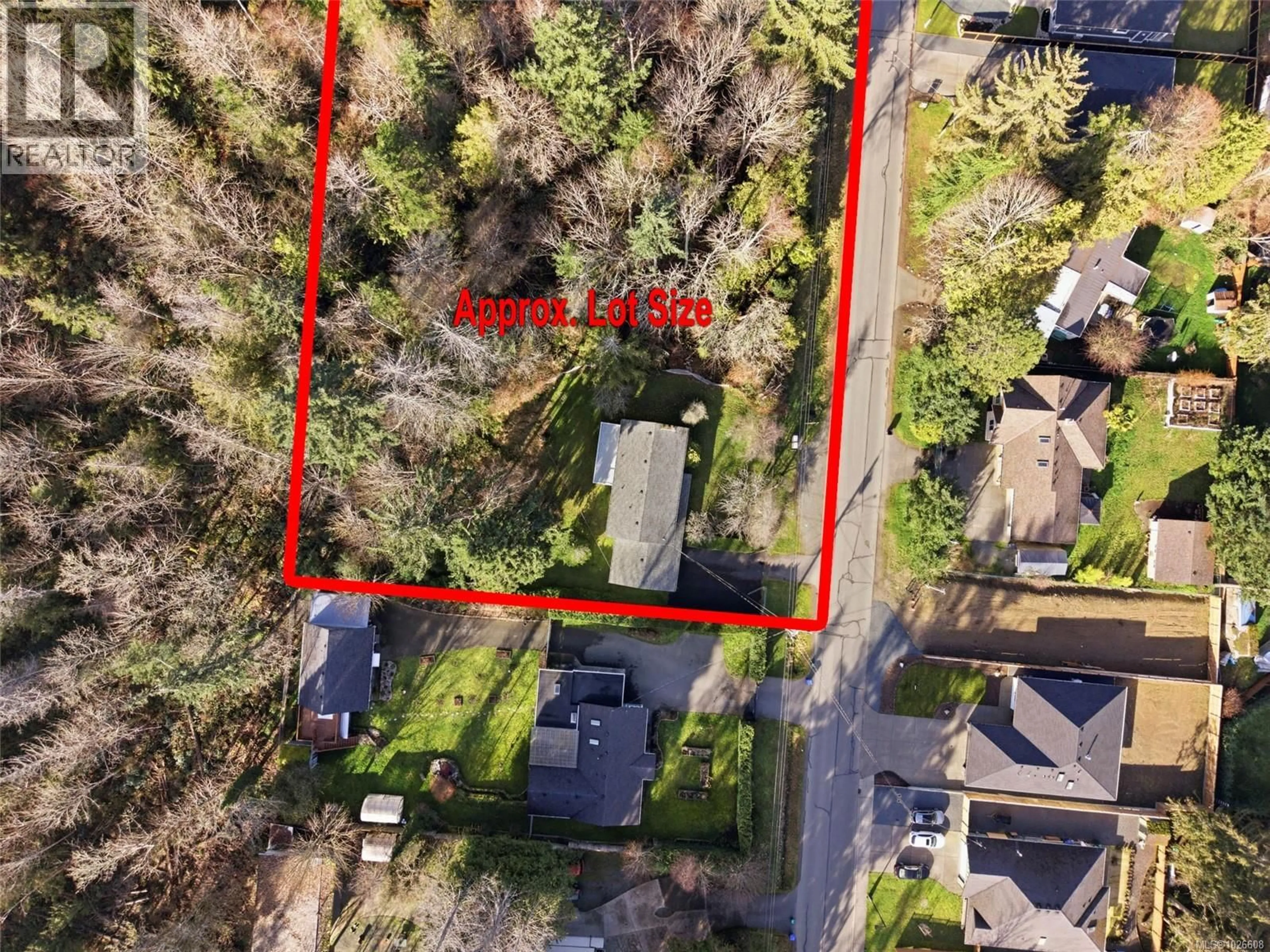 A pic from outside/outdoor area/front of a property/back of a property/a pic from drone, street for 439 CRAIG STREET, Parksville British Columbia V9P1L2