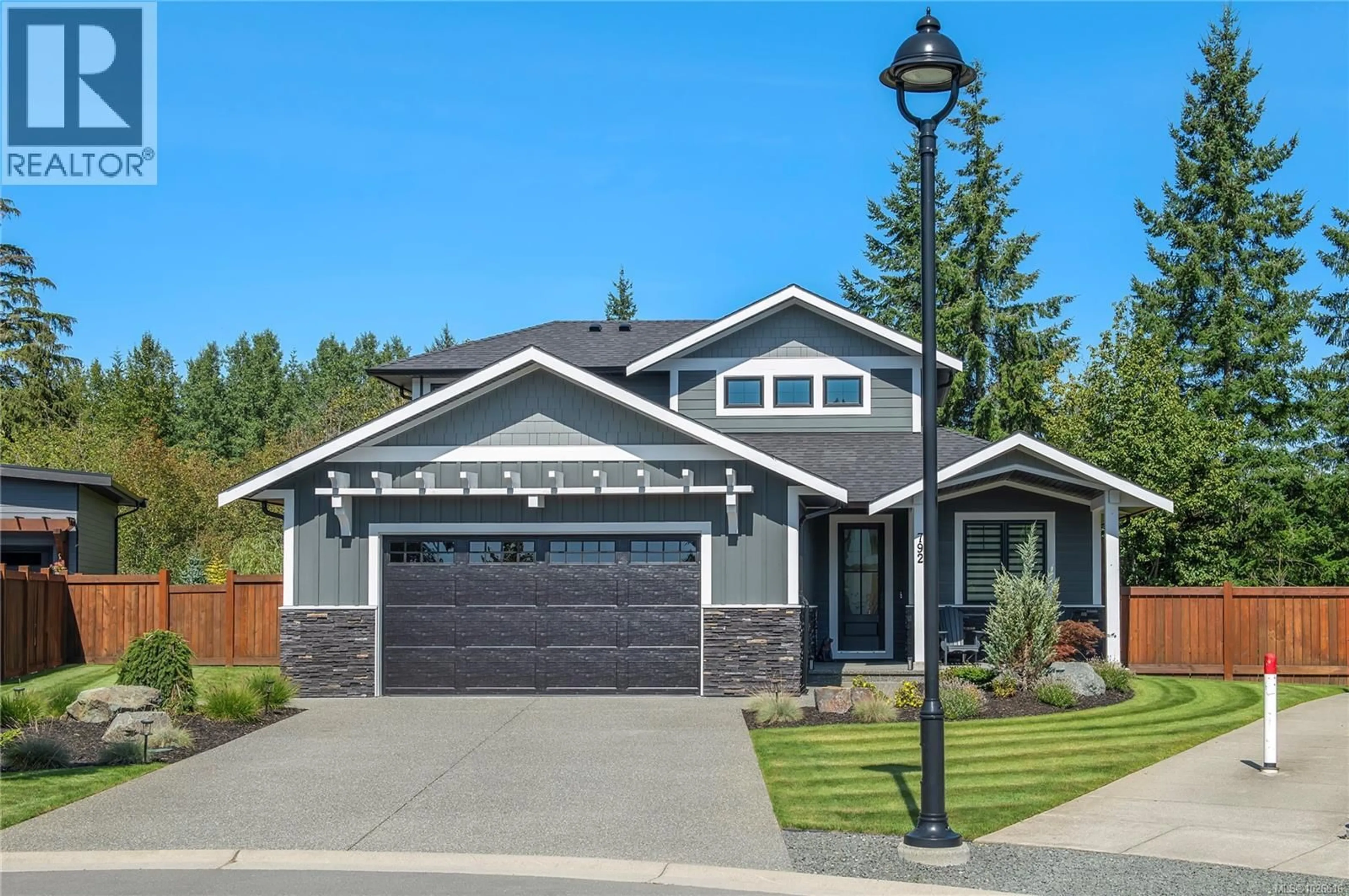 Home with vinyl exterior material, street for 792 SALAL STREET, Campbell River British Columbia V9H0E7