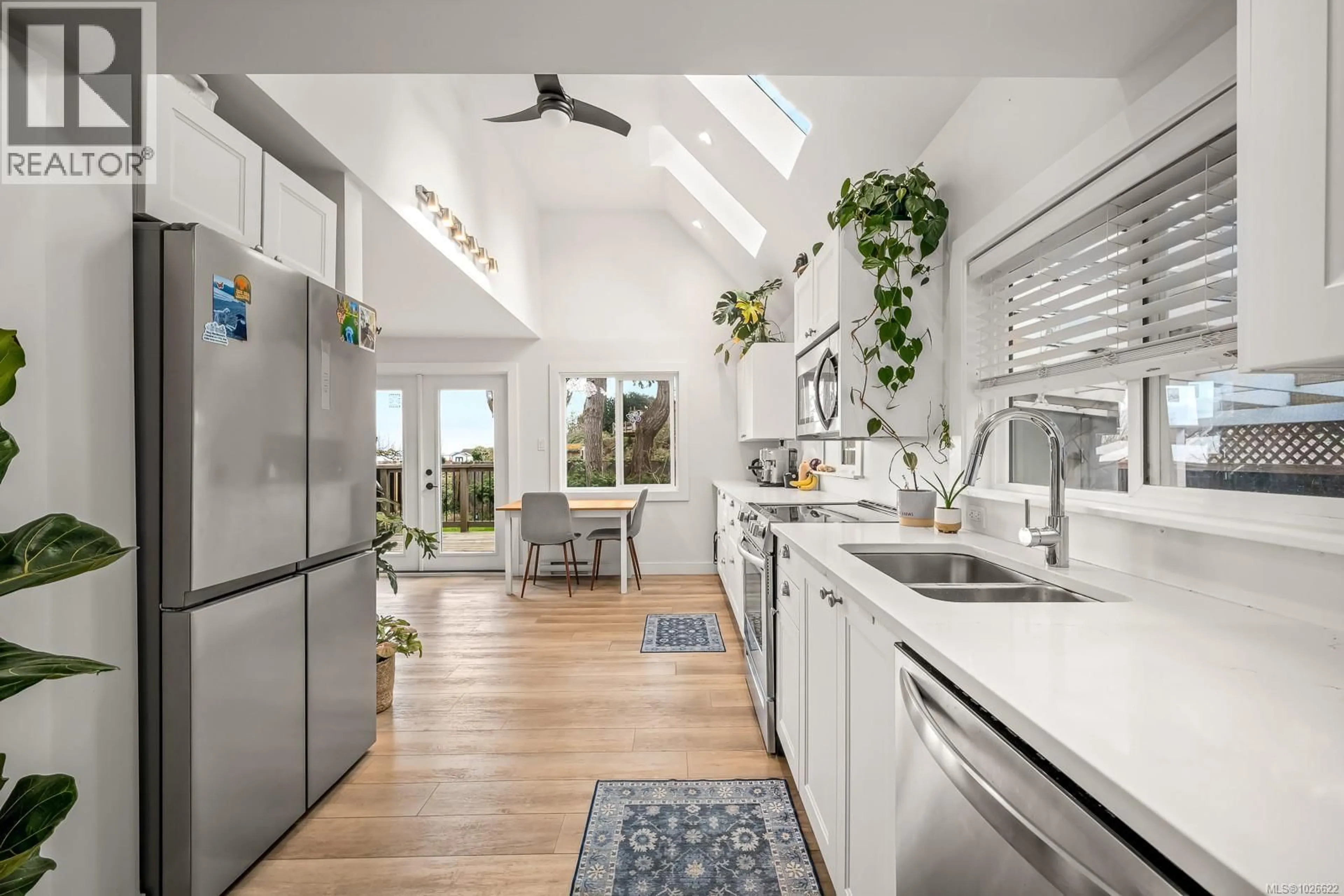 Open concept kitchen, ceramic/tile floor for 3491 MILLARD ROAD, Courtenay British Columbia V9N9T9