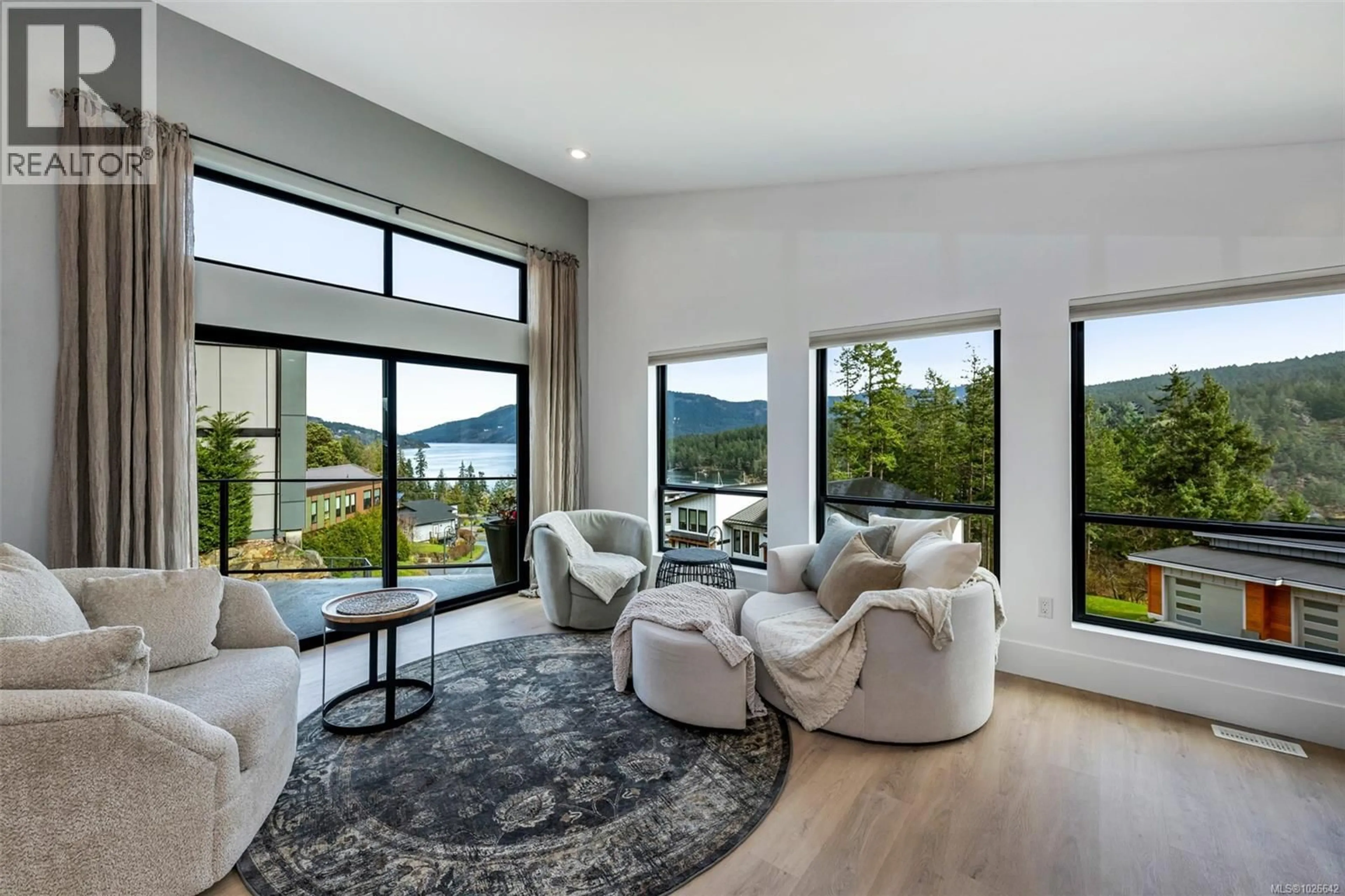 Living room with furniture, unknown for 21 - 1060 SHORE PINE CLOSE, Duncan British Columbia V9L0C4