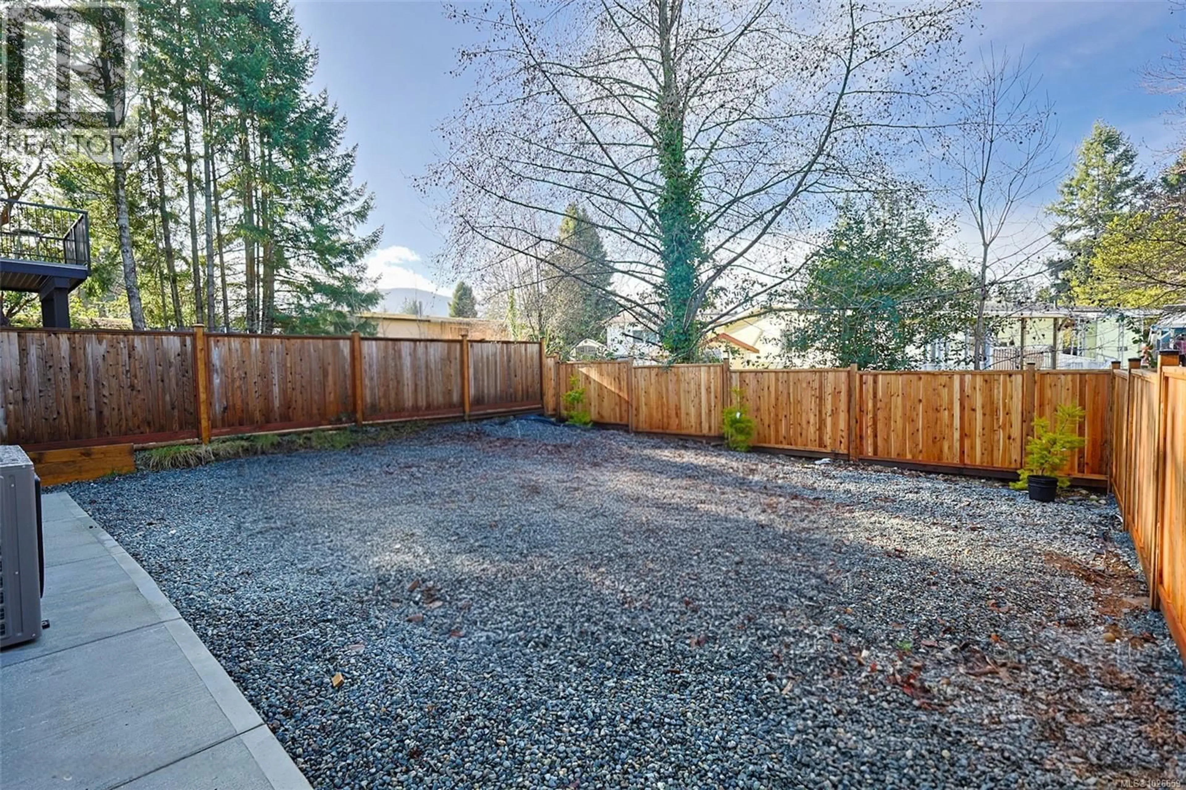 Patio, street for 2391 BARCLAY ROAD, Nanaimo British Columbia V9T3J8