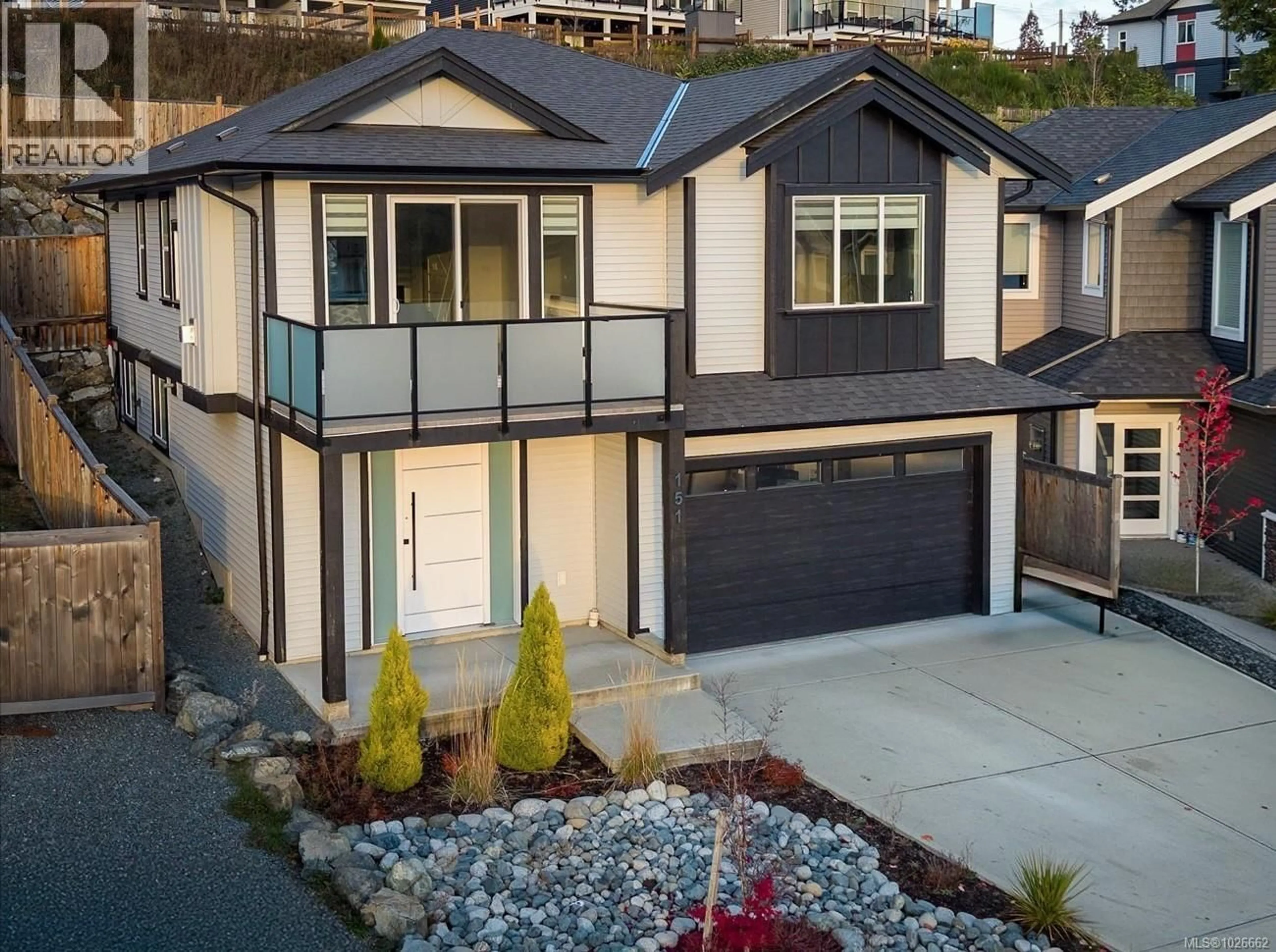 Home with vinyl exterior material, street for 151 SUNVIEW ROAD, Nanaimo British Columbia V9T0M6