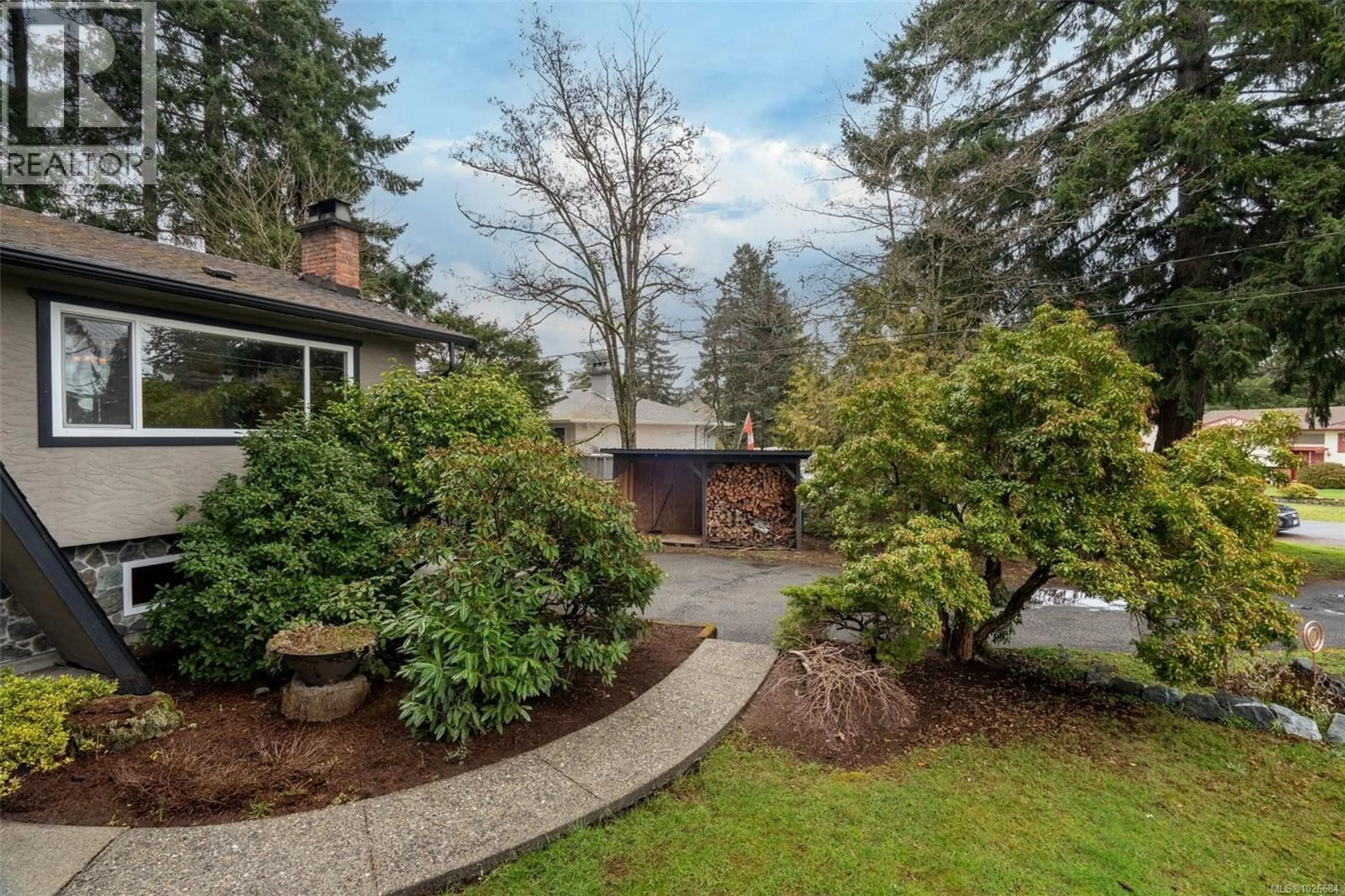 Unknown for 2321 ALICIA PLACE, Colwood British Columbia V9B2E7