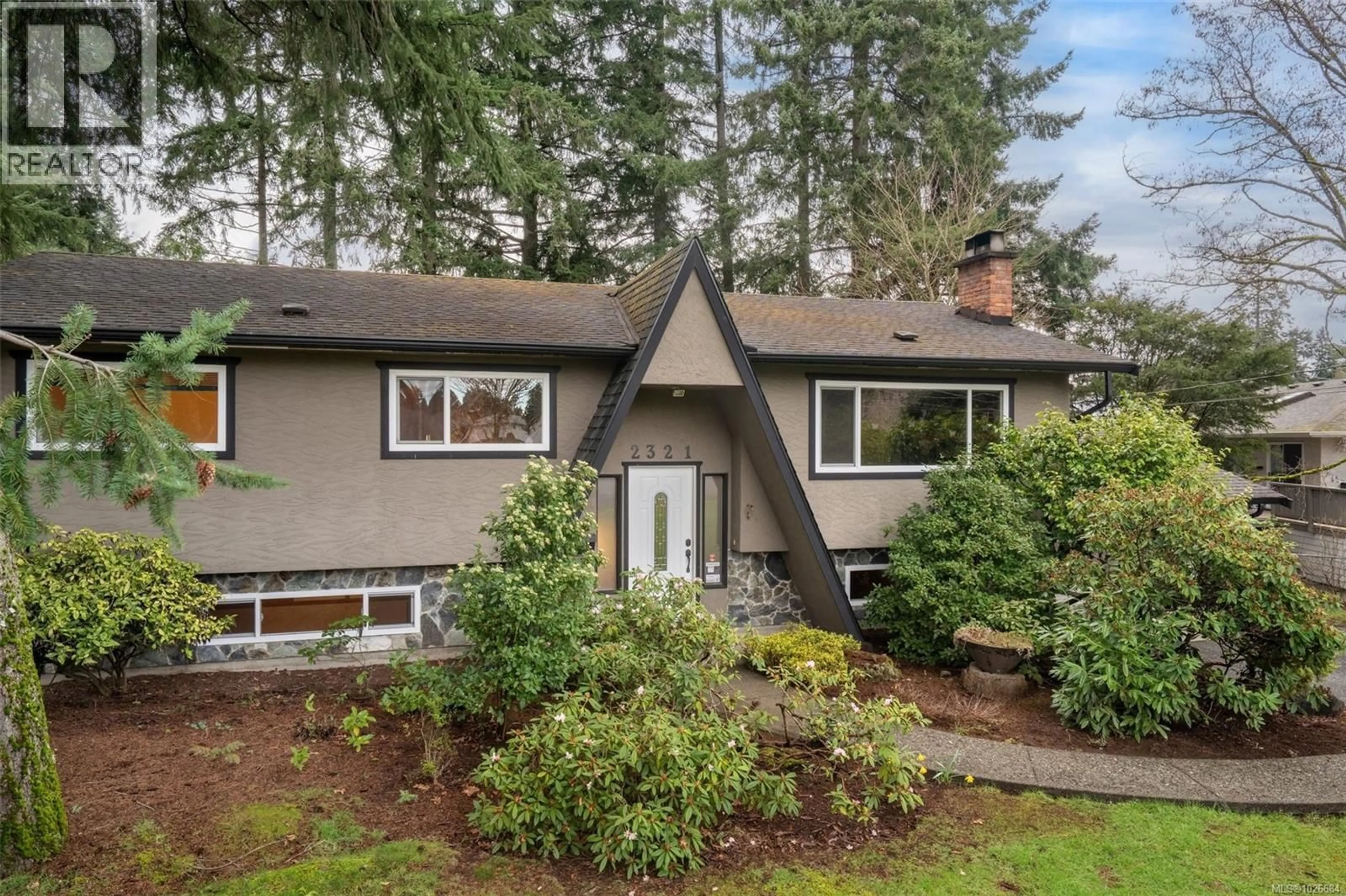 Home with vinyl exterior material, street for 2321 ALICIA PLACE, Colwood British Columbia V9B2E7