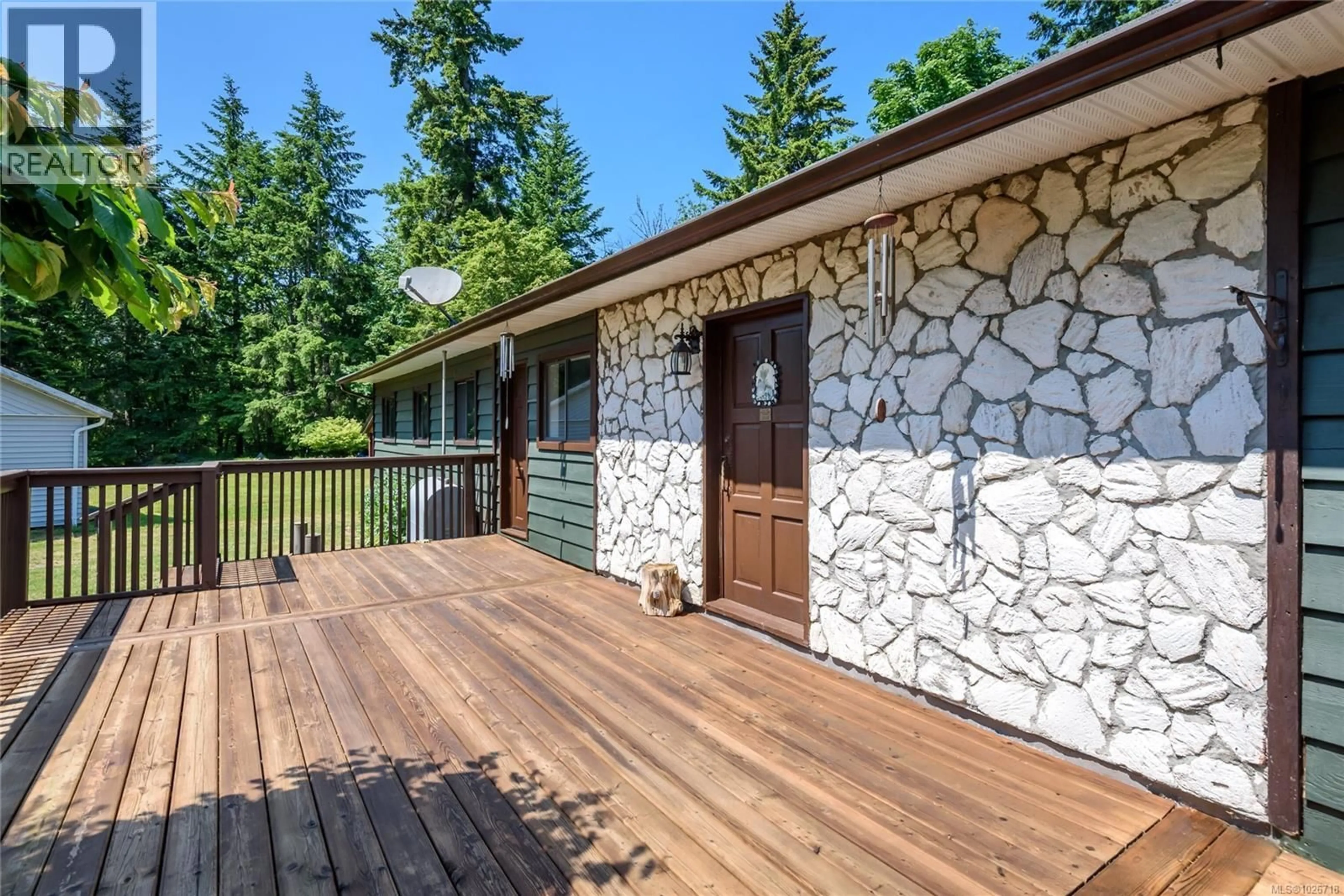 Patio, unknown for 9437 MARTIN PARK DRIVE, Black Creek British Columbia V9J1C3