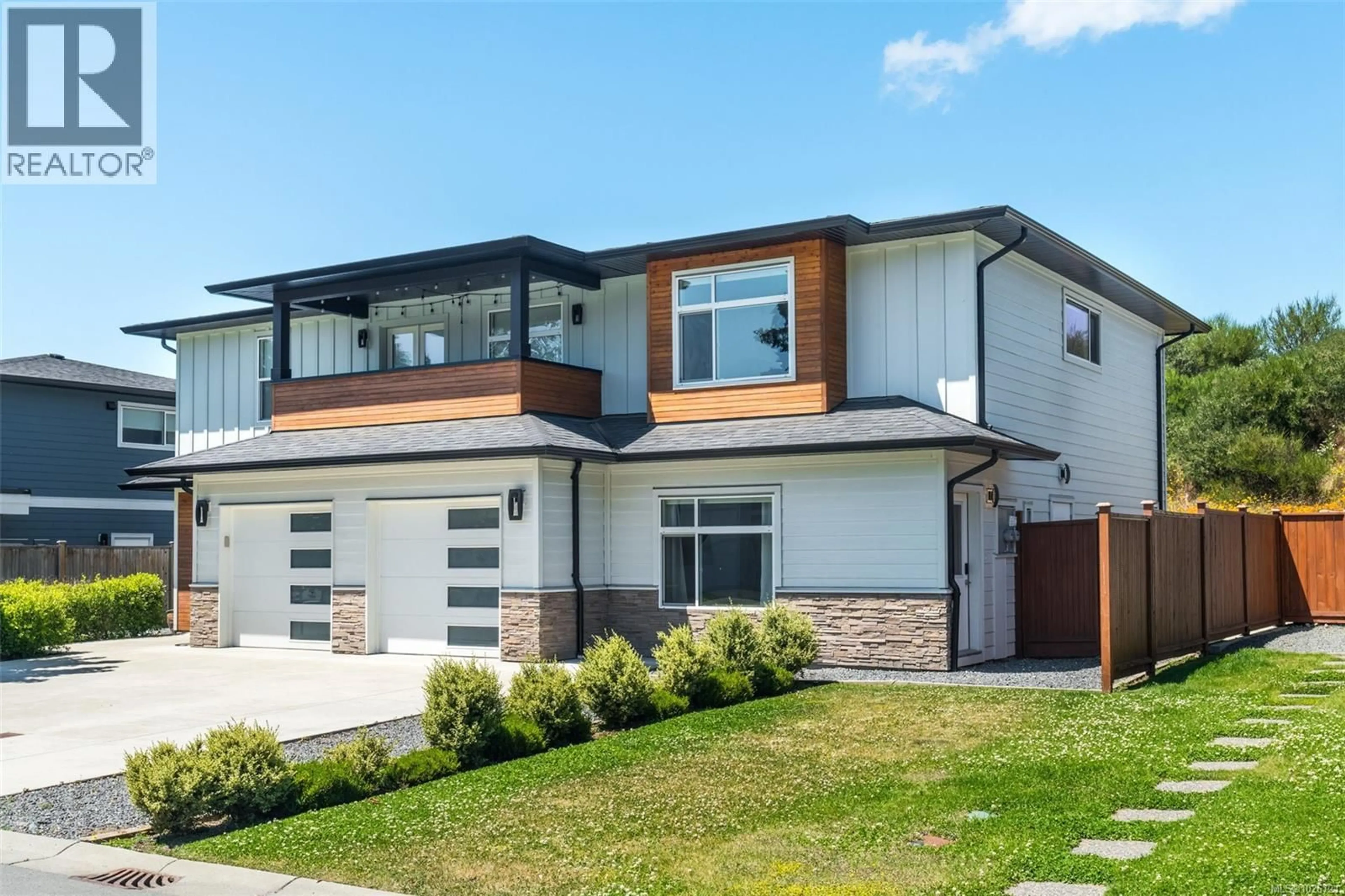 Home with brick exterior material, street for 326 LONE OAK PLACE, Langford British Columbia V9B0X3